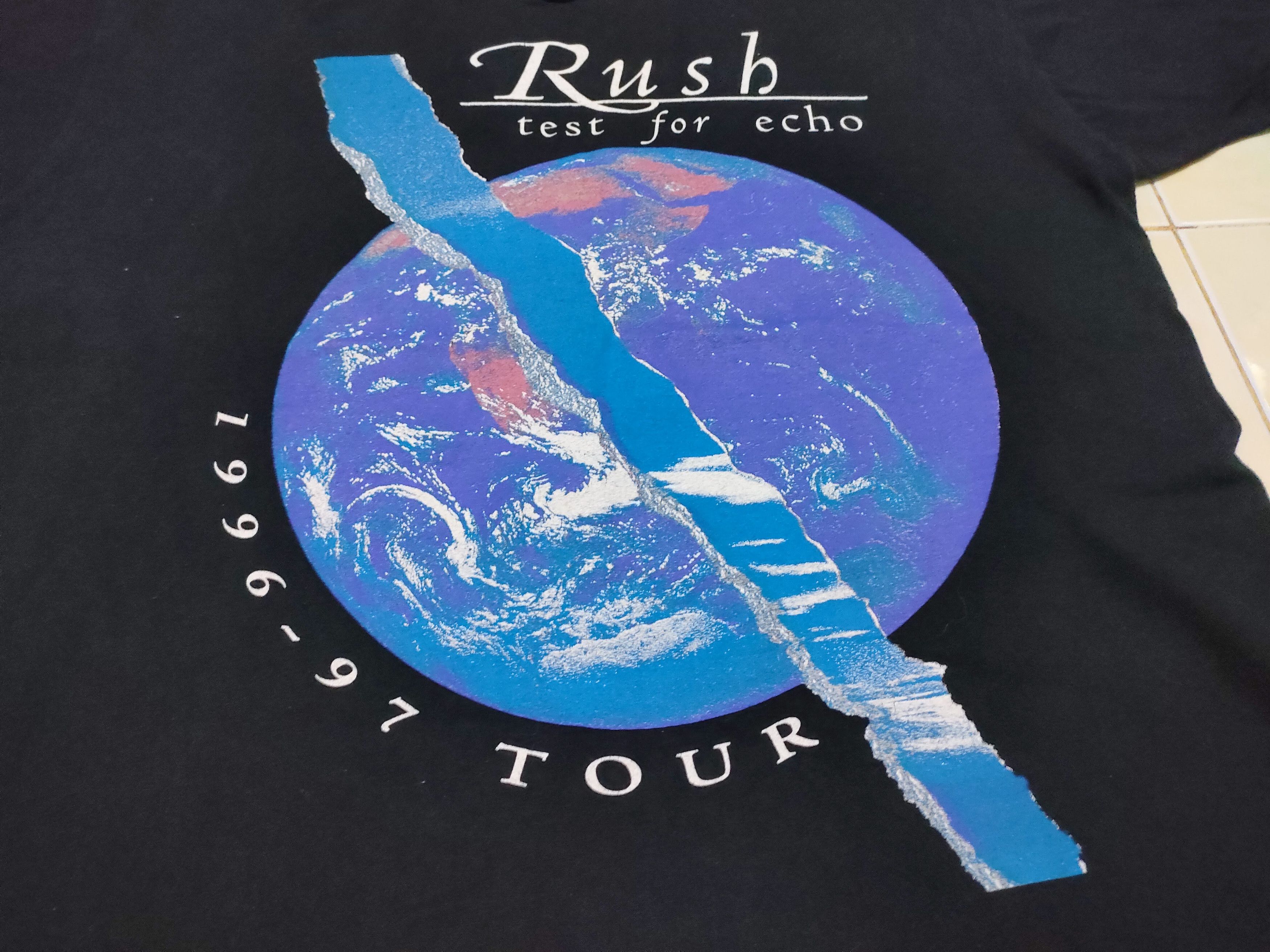 Other Vintage Music Band Rush Rock Tee Size US XL / EU 56 / 4 - 6 Thumbnail