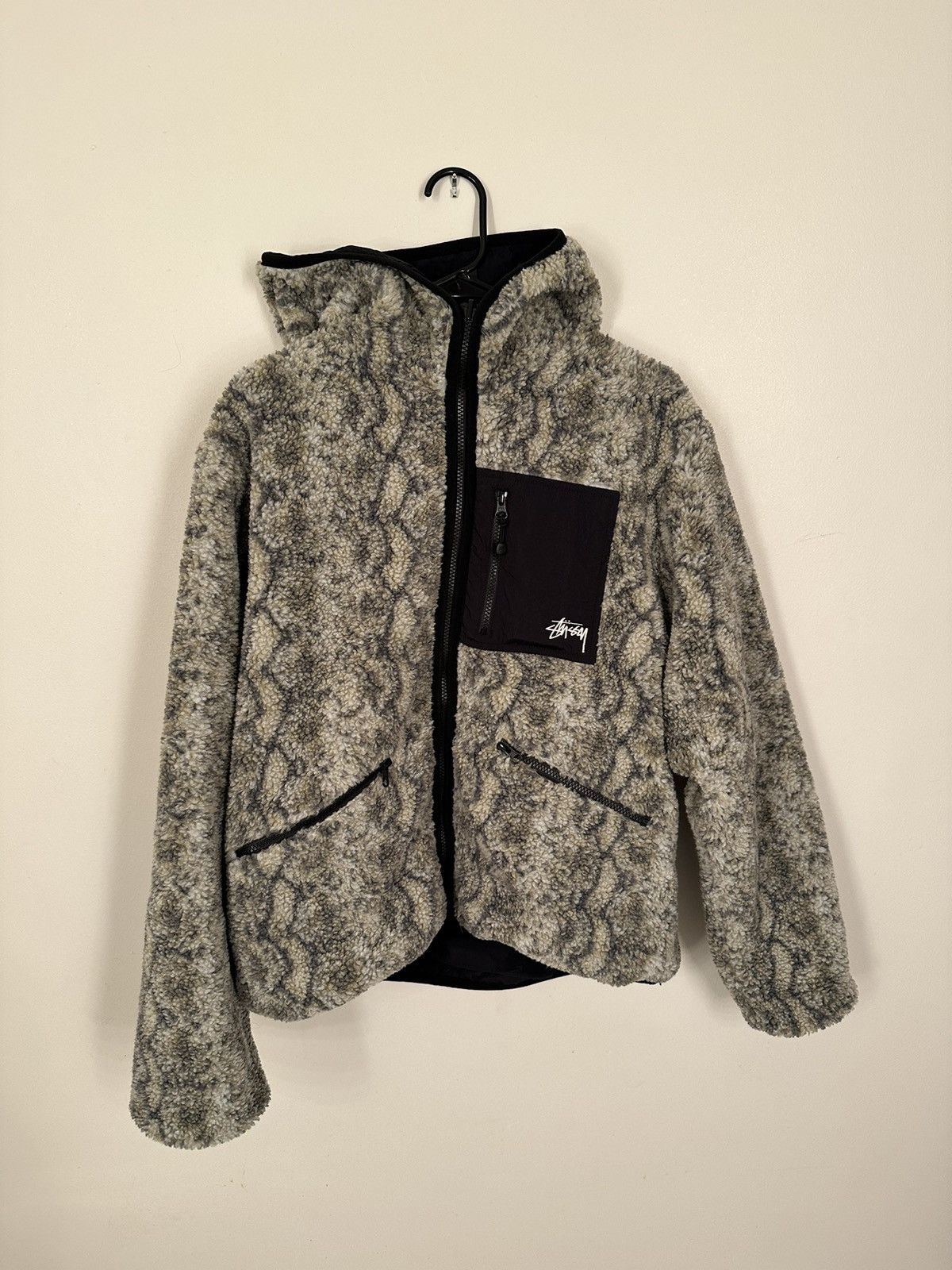 Stussy Stussy Snake Jacquard Sherpa Jacket size medium | Grailed