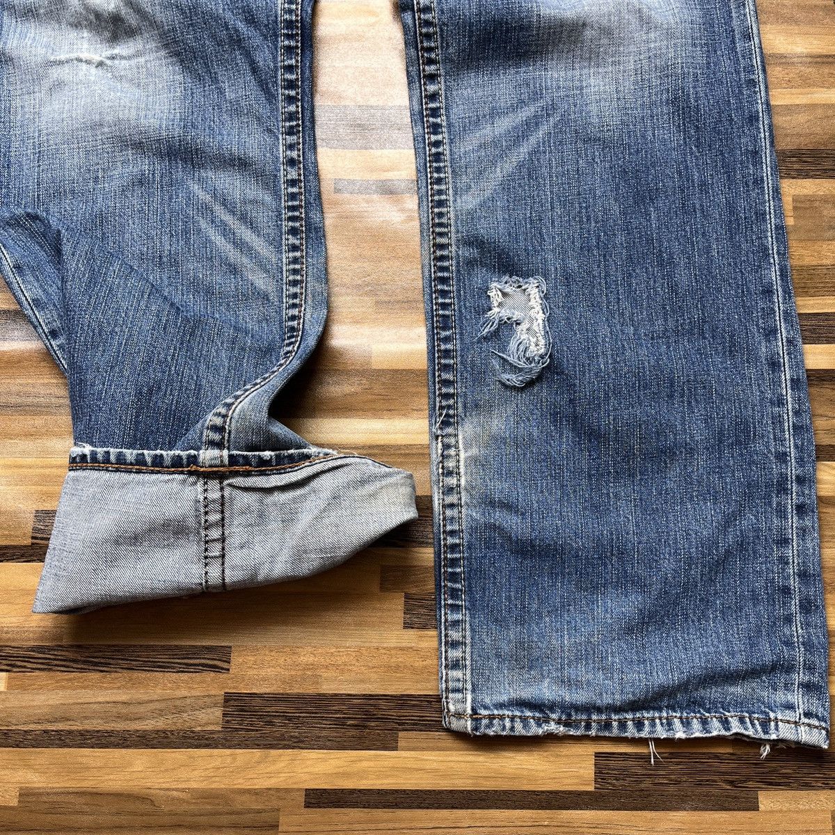 Levi's Ripped Distressed Levis 503 Vintage Denim Jeans Size US 33 - 15 Thumbnail