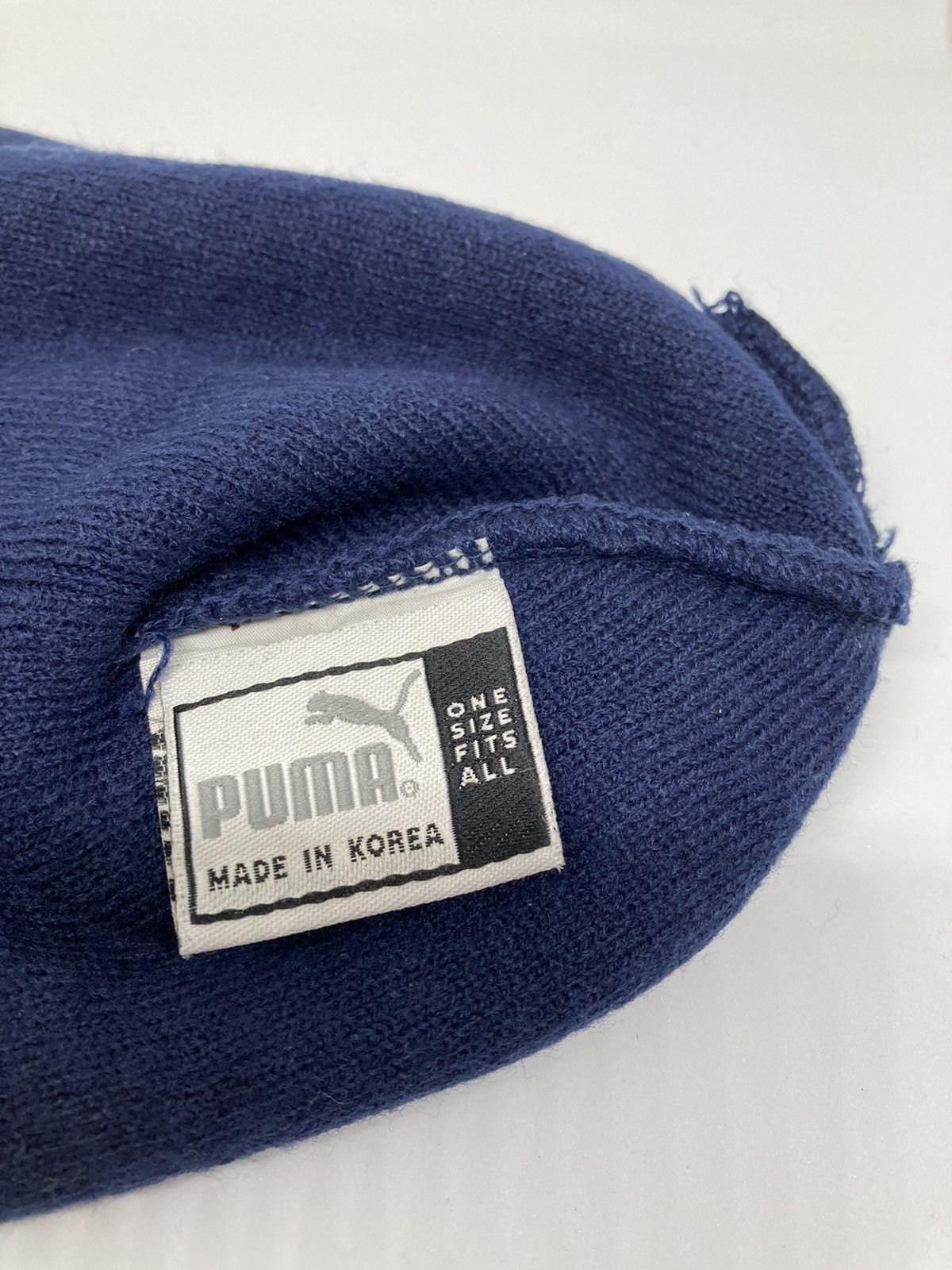 Puma Vintage Puma Logo Beanie Snowcap Winter Hat Size ONE SIZE - 4 Thumbnail