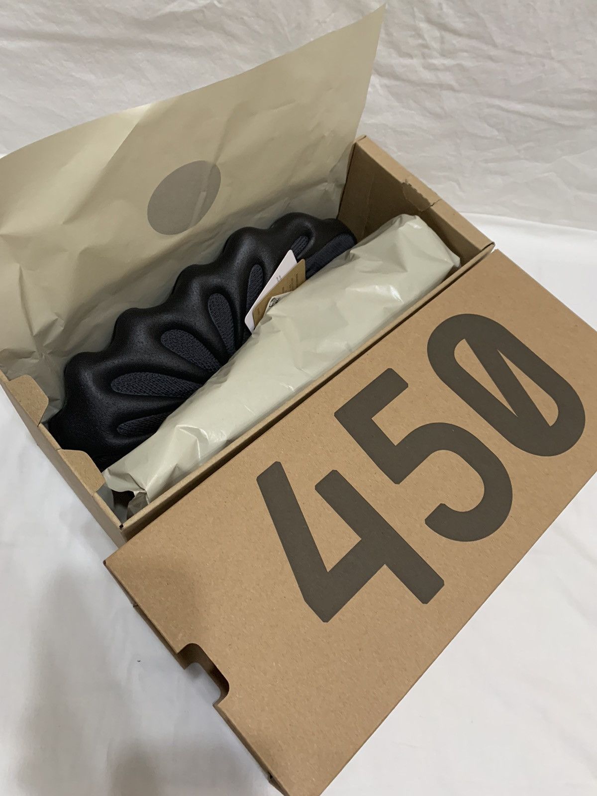 Adidas × Kanye West adidas Yeezy 450 Utility Black Size US 10 / EU 43 - 9 Thumbnail