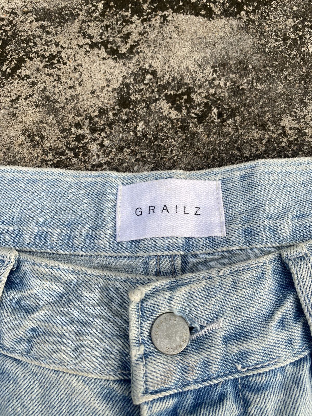 Beauty Beast 💸BINDINGOFFER💸Grailz Disstressed Flare Jeans Size US 33 - 5 Thumbnail