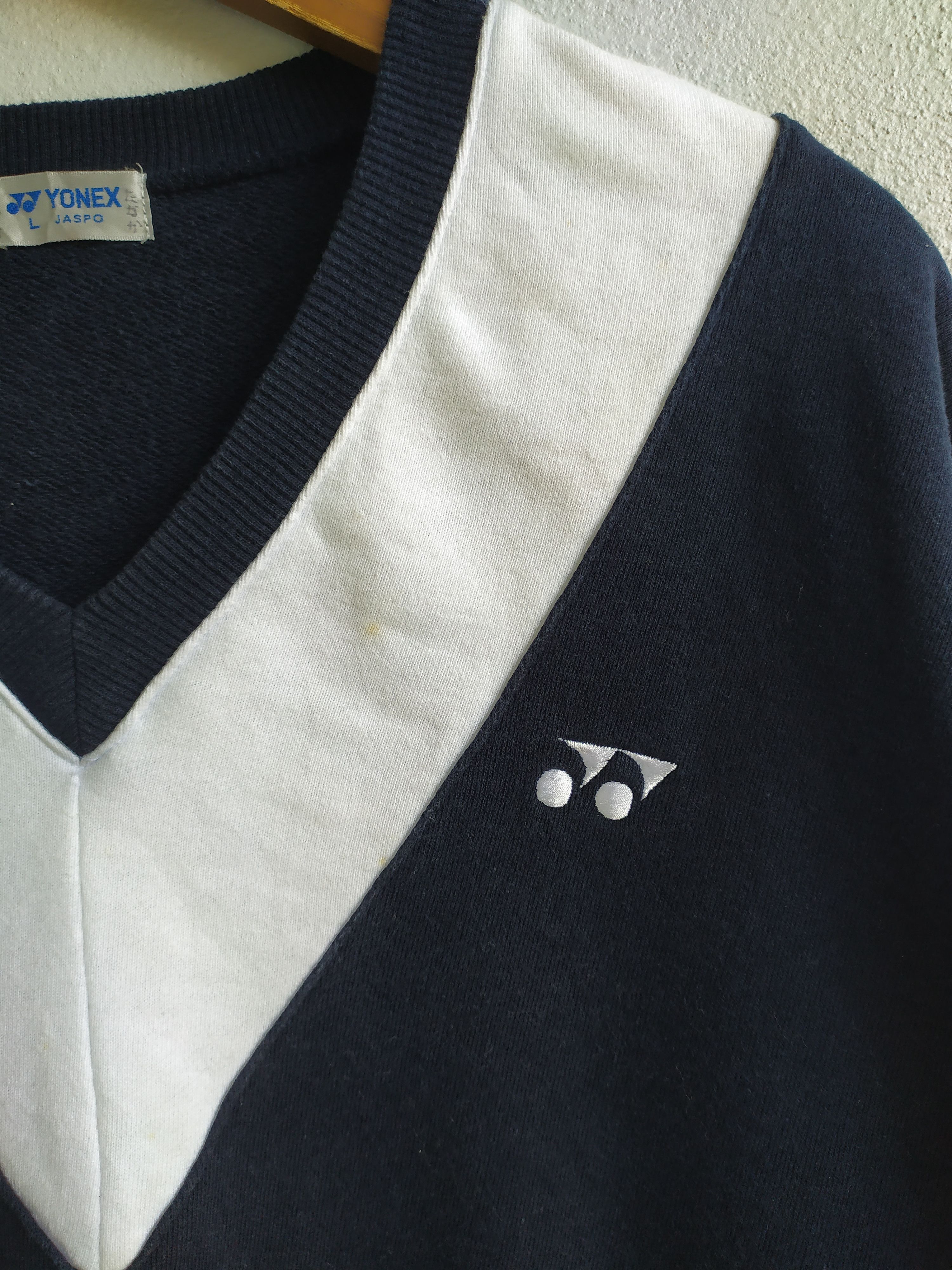 Japanese Brand × Vintage Vintage Yonex Small Logo V Neck Sweatshirt Size US M / EU 48-50 / 2 - 6 Thumbnail