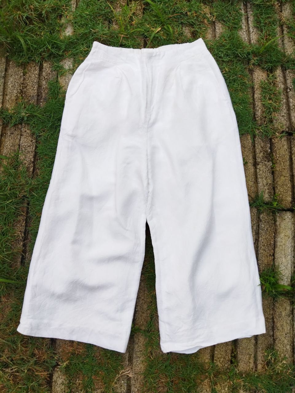 image of Ined By Yohji Yamamoto Palazzo Pants in White, Women's (Size 29)