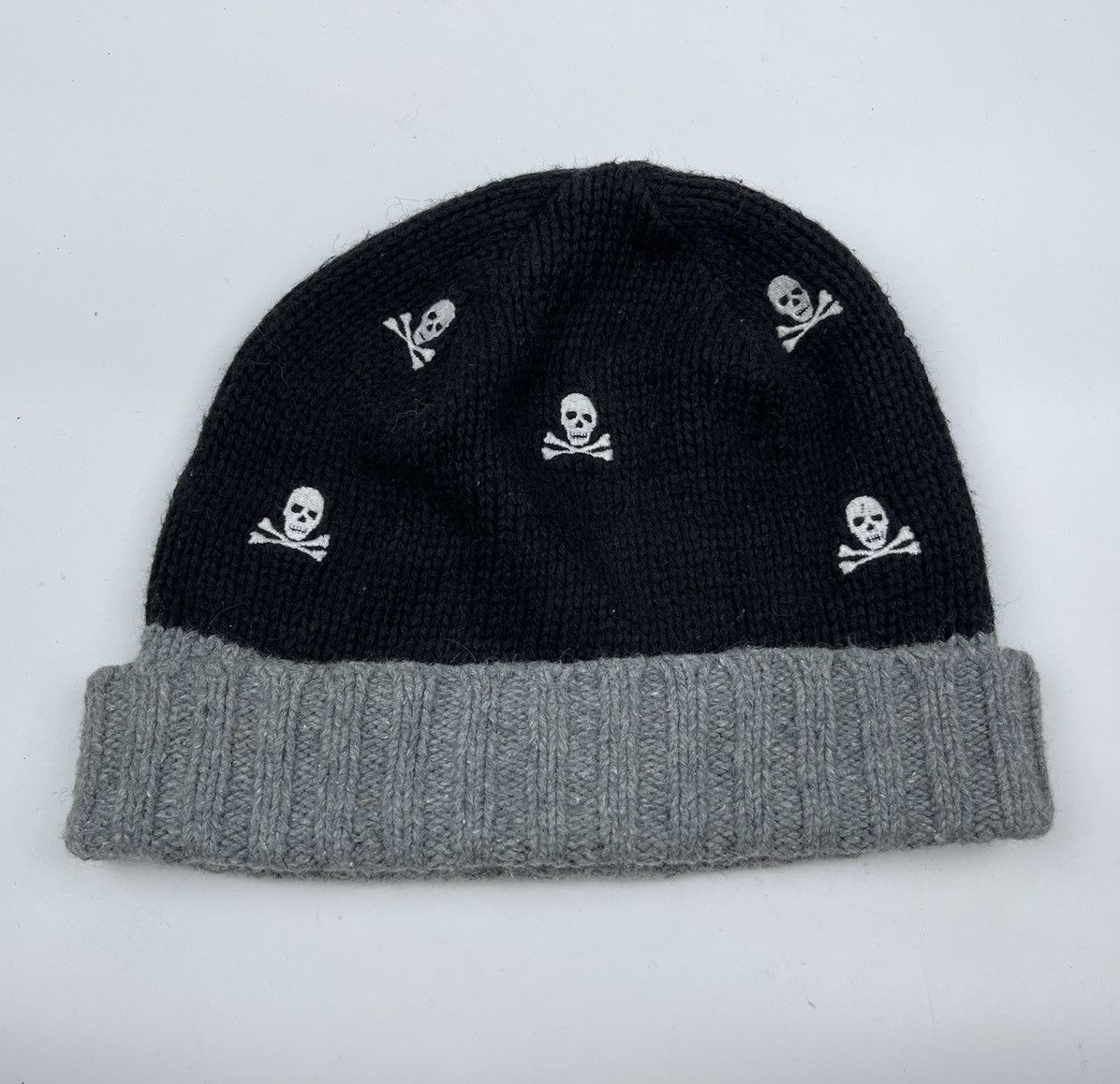 Gap gap skulls beanie hat snow cap Size ONE SIZE - 1 Thumbnail