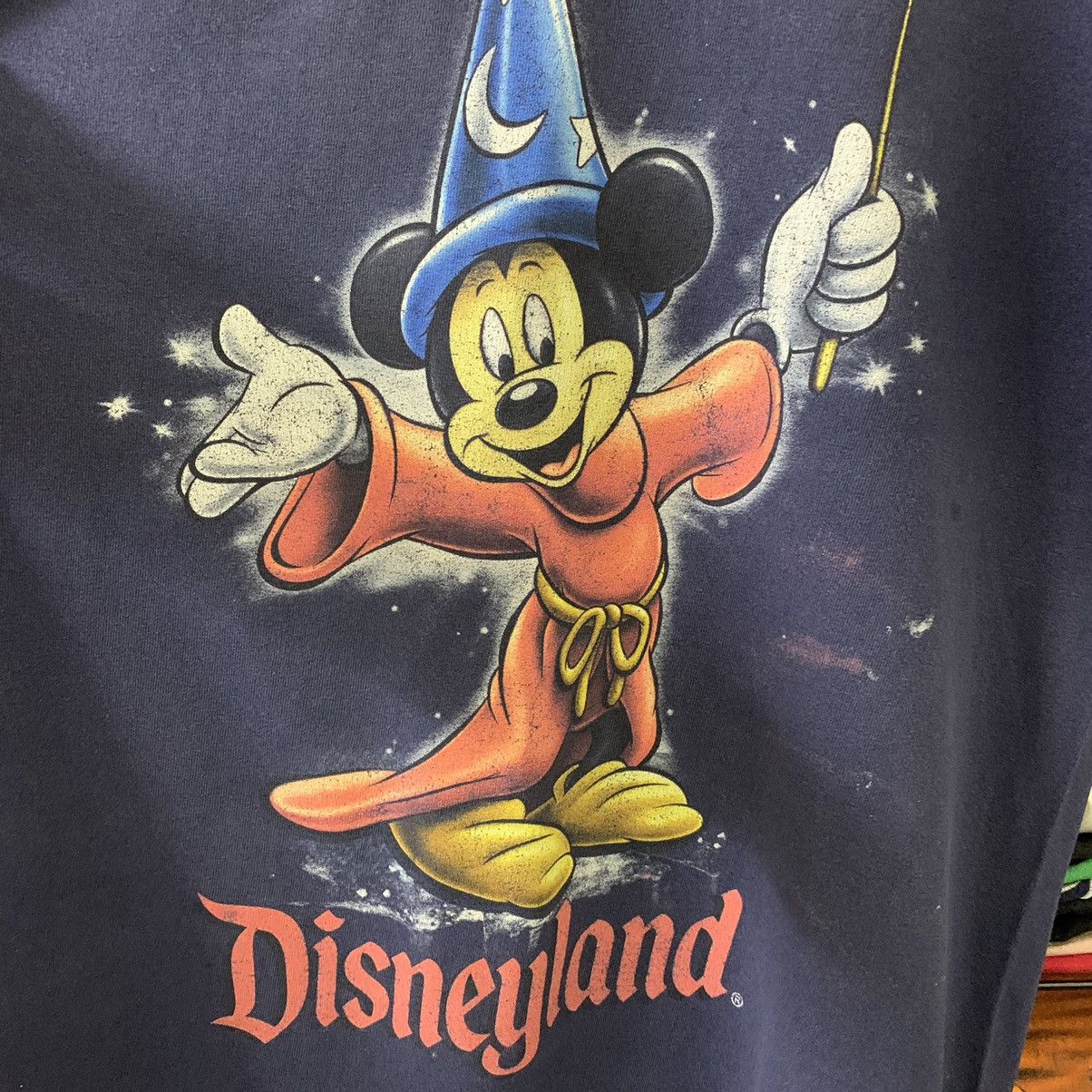 Disney × Mickey Mouse × Vintage VINTAGE MICKEY DISNEYLAND DISTRESS TEE Size US S / EU 44-46 / 1 - 8 Thumbnail