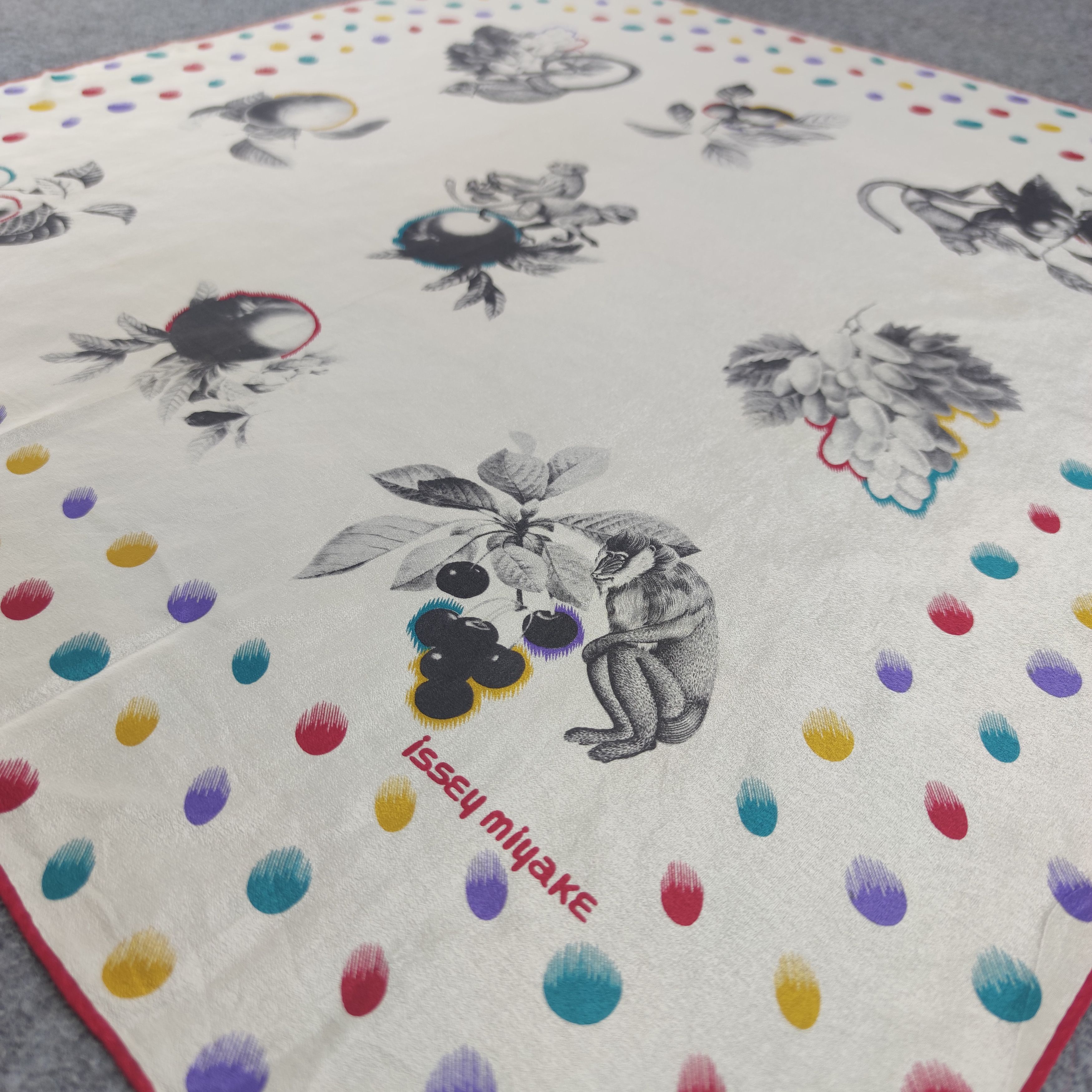 Issey Miyake Issey Miyake Silk Scarf Size ONE SIZE - 4 Thumbnail