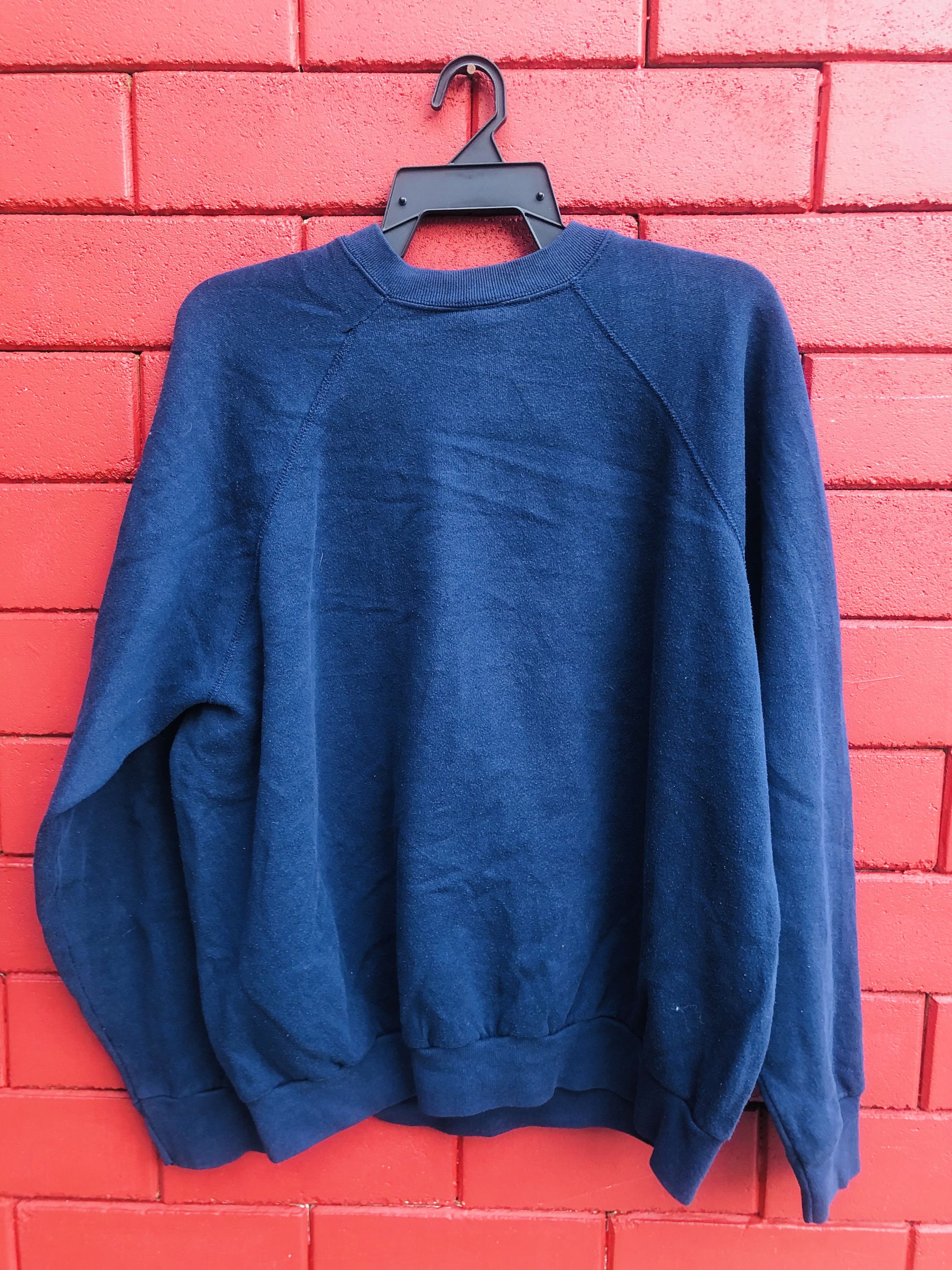 Vintage Vintage Wolvarines Michigan Designer Streetwear Fashion Size US XL / EU 56 / 4 - 2 Thumbnail