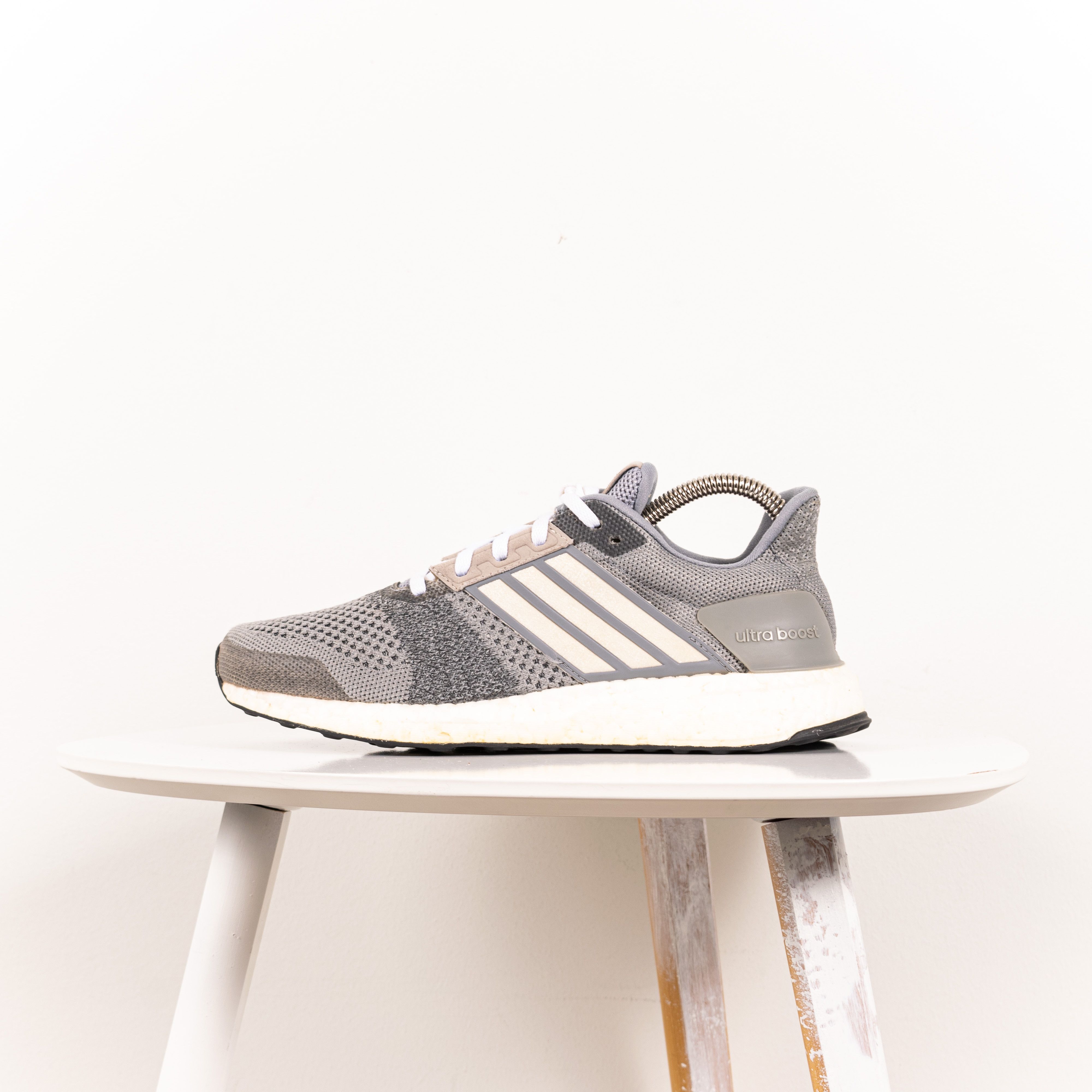 Adidas Ultraboost St Grey Running Shoes Sneakers, Women's (Size 6.5)