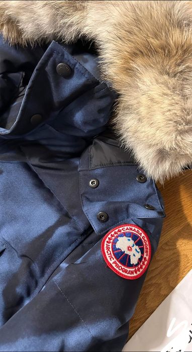 Canada goose best sale blue camo parka