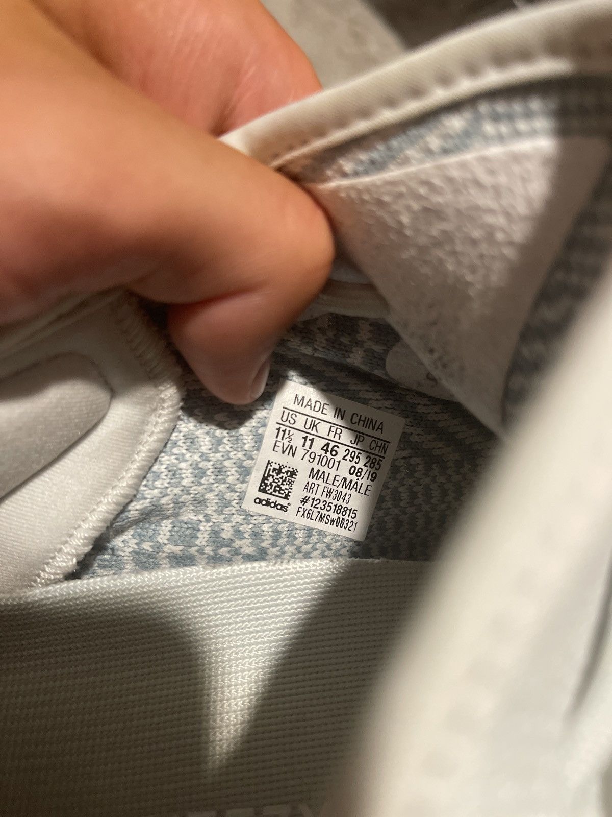 Adidas × Kanye West Yeezy Boost 350 V2 Cloud White Non-Reflective 2019 Size US 11.5 / EU 44-45 - 7 Thumbnail