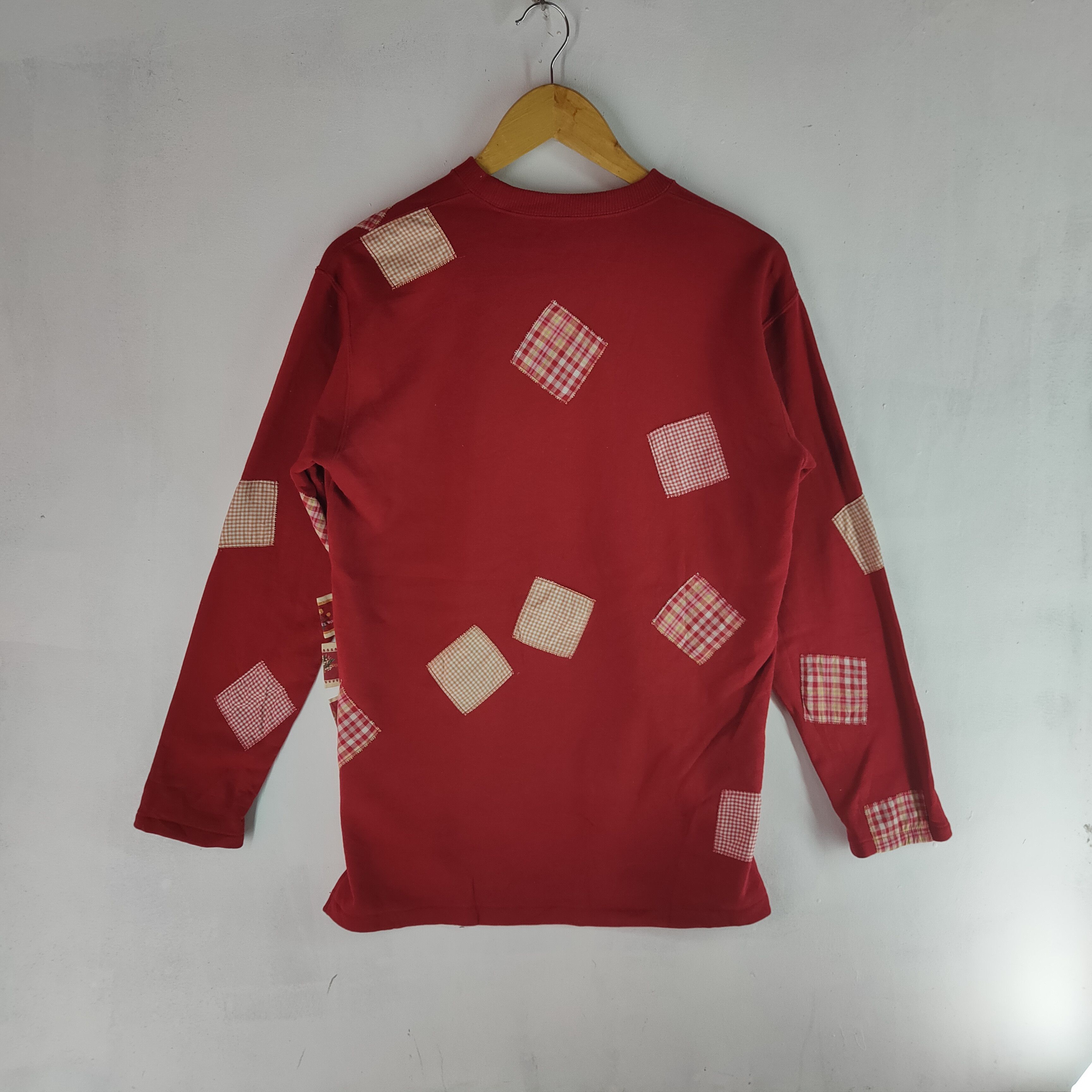 Other WONDERFUL WORLD Spell Out Patches Cool Design Sweatshirt Size US M / EU 48-50 / 2 - 7 Thumbnail