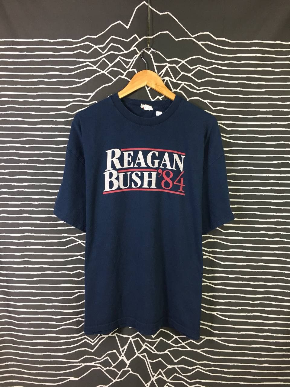 Rap Tees Vtg Y2K Reagen/Bush 1984 Presidential Campaign Tee Size US XXL / EU 58 / 5 - 2 Thumbnail