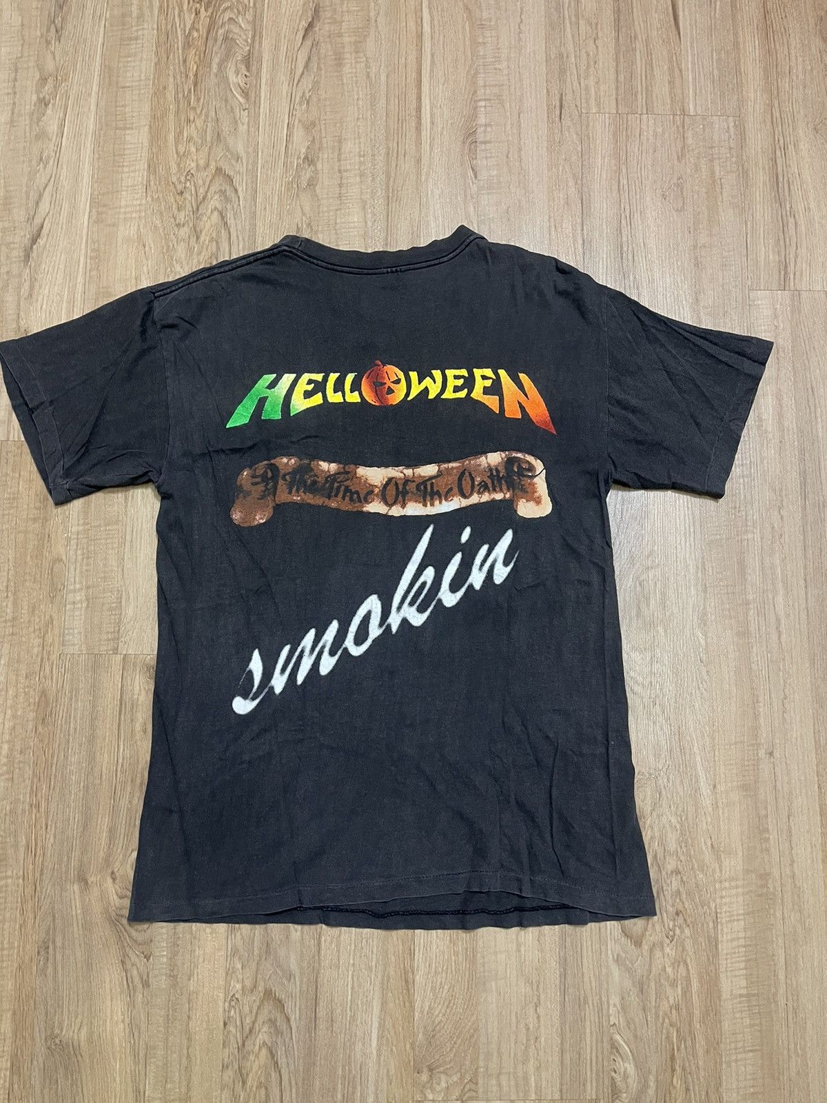 Vintage Vintage 1992 Helloween Smokin Tour tshirt Size US M / EU 48-50 / 2 - 6 Thumbnail