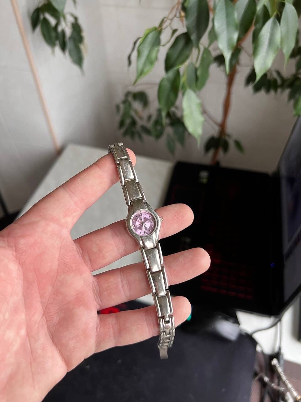 Japanese Brand × Jewelry × Vintage Japan Style Fashion Pink Analog Watch Bracelet Futuristic Size ONE SIZE - 3 Thumbnail