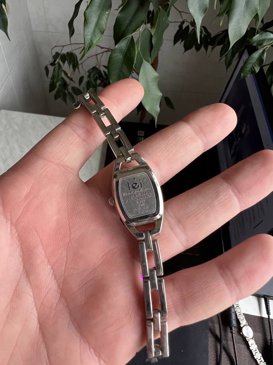 Japanese Brand × Jewelry × Vintage RETRO LADIES Japan Stylish Fashion Watch Bracelet Futuristic Size ONE SIZE - 5 Thumbnail