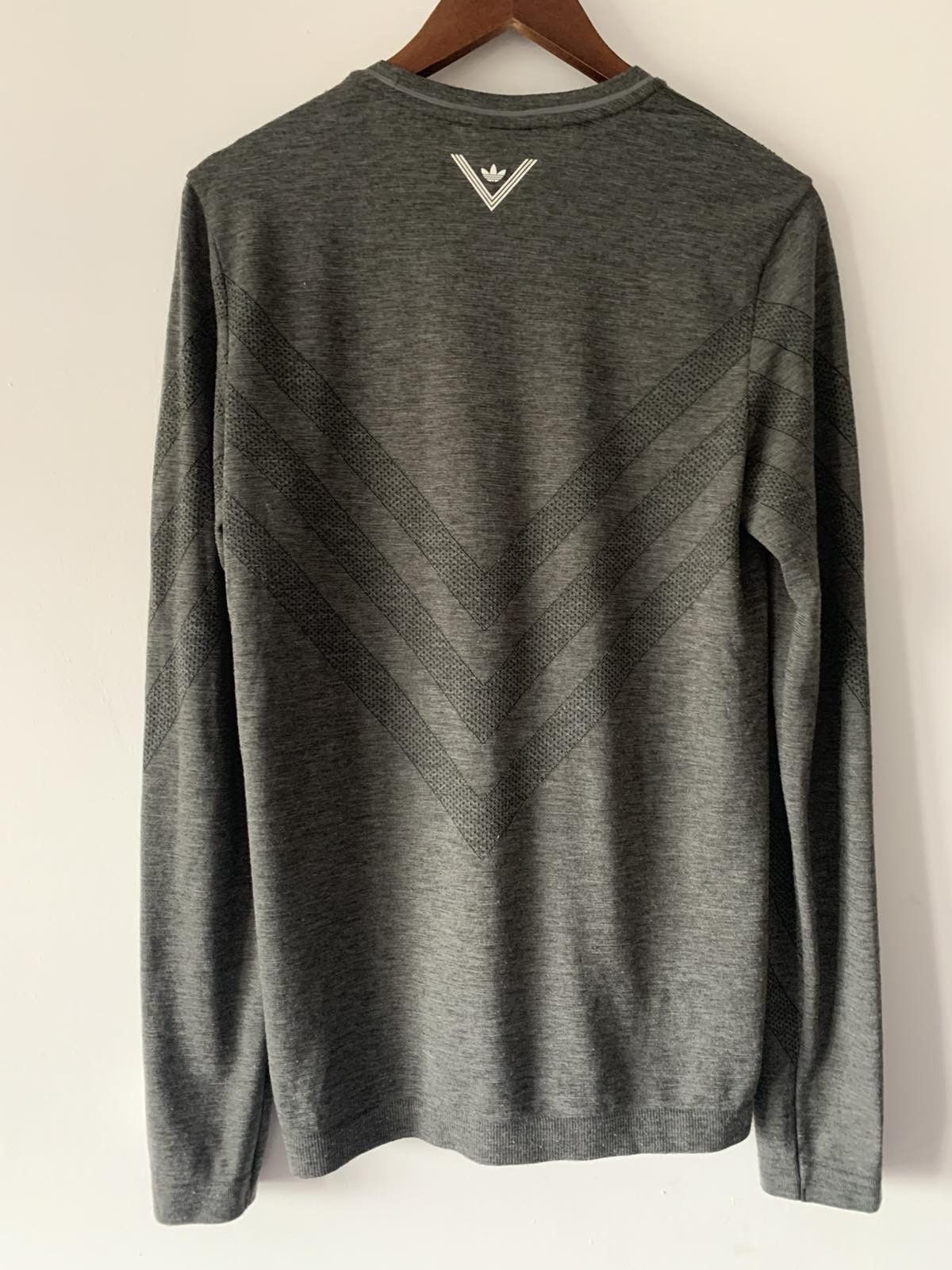 Adidas × White Mountaineering 🔥 Adidas x White Mountaineering Grey Long Sleeve T-Shirt Size US M / EU 48-50 / 2 - 2 Thumbnail