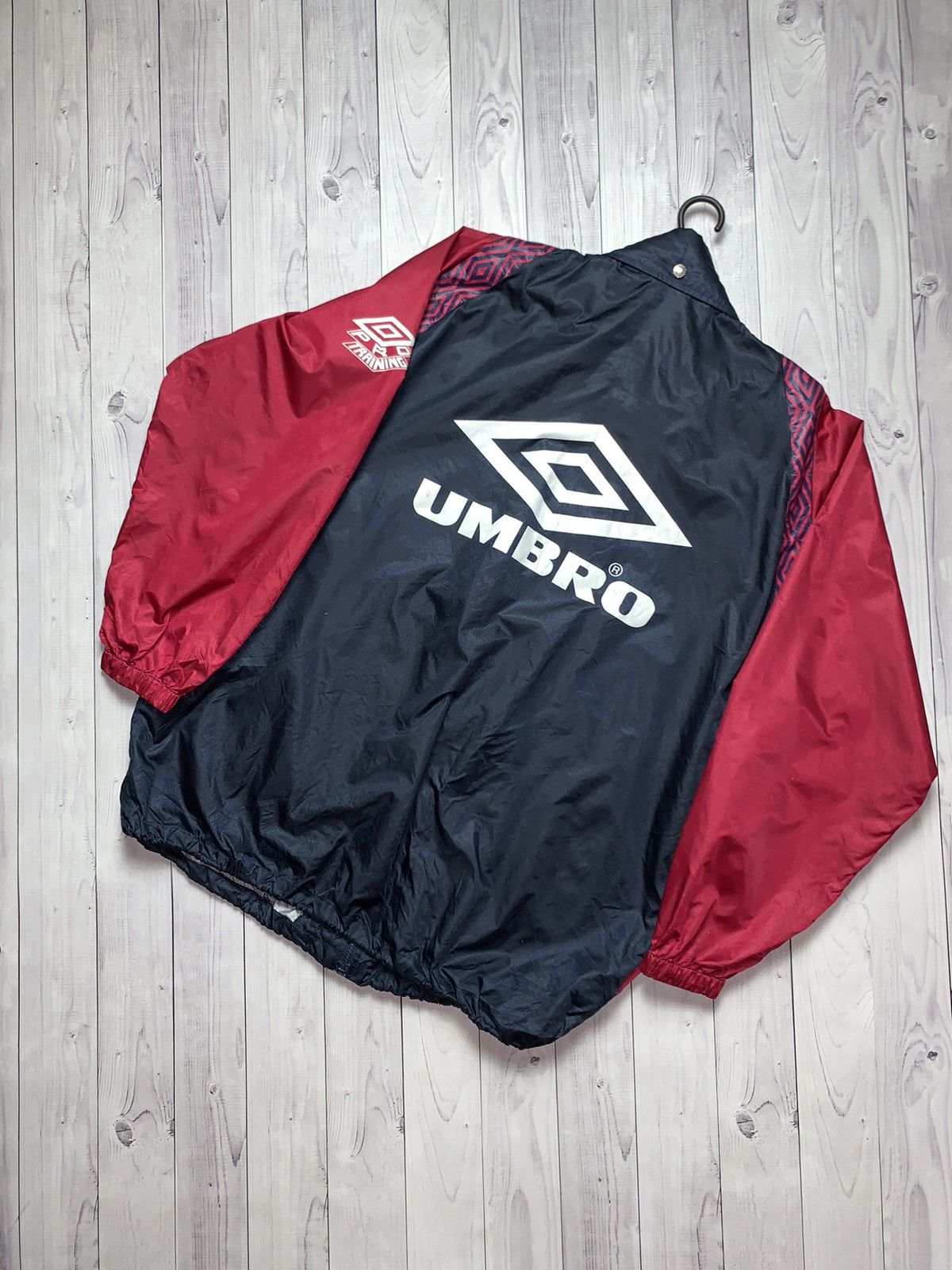 Umbro × Vintage Vintage Umbro Pro training jacket size L big logo Size US L / EU 52-54 / 3 - 3 Thumbnail