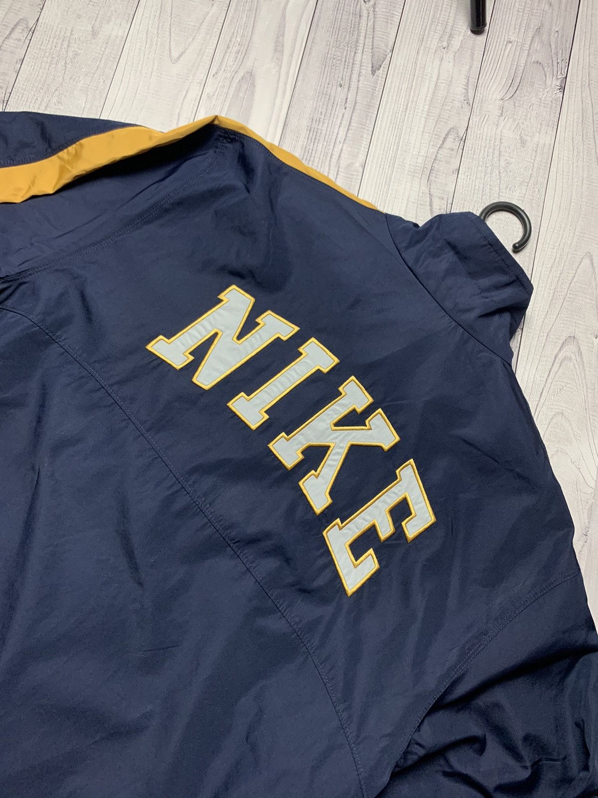 Nike × Vintage Vintage Nike track jacket Big logo size L Size US L / EU 52-54 / 3 - 2 Thumbnail