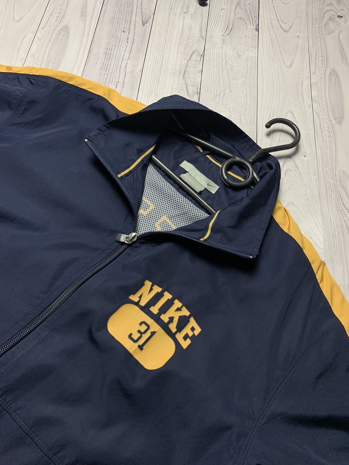 Nike × Vintage Vintage Nike track jacket Big logo size L Size US L / EU 52-54 / 3 - 4 Thumbnail