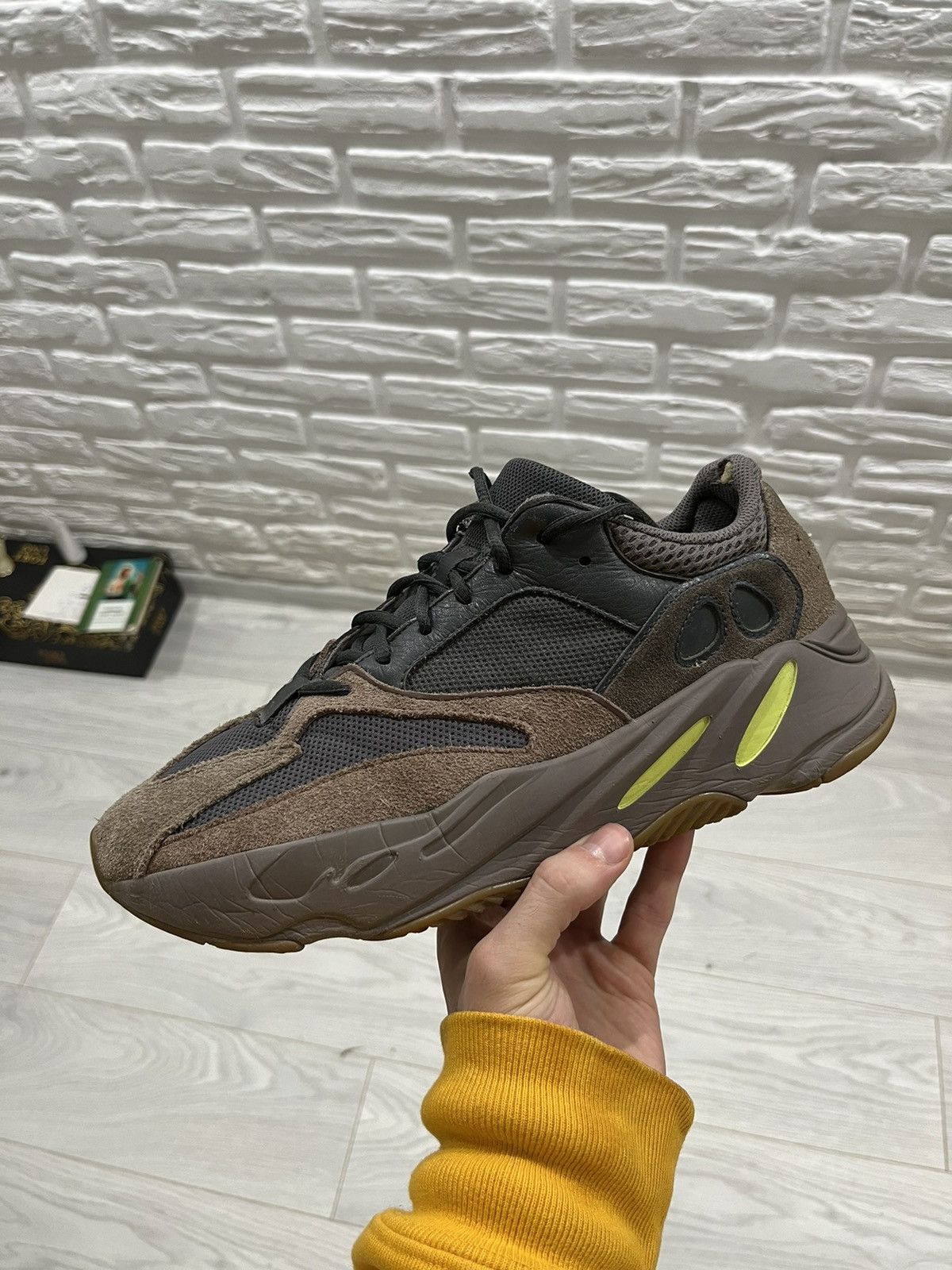 Adidas Adidas Yeezy Boost 700 V1 Mauve 44 1/2 28.5cm | Grailed