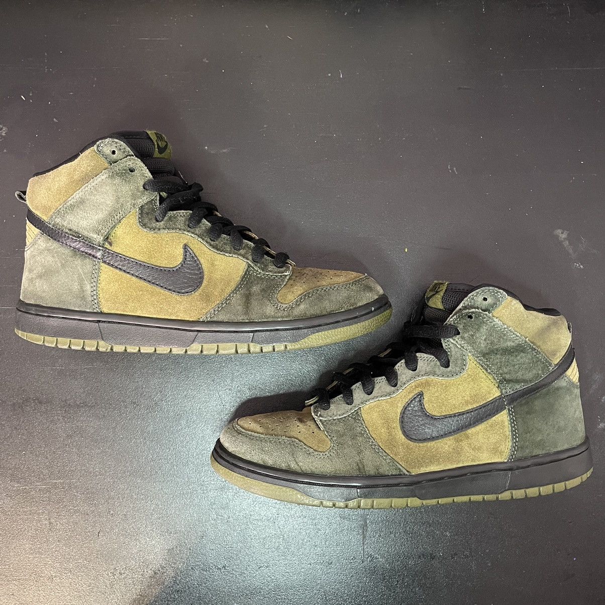 Nike Dunk High Hulk Footwear