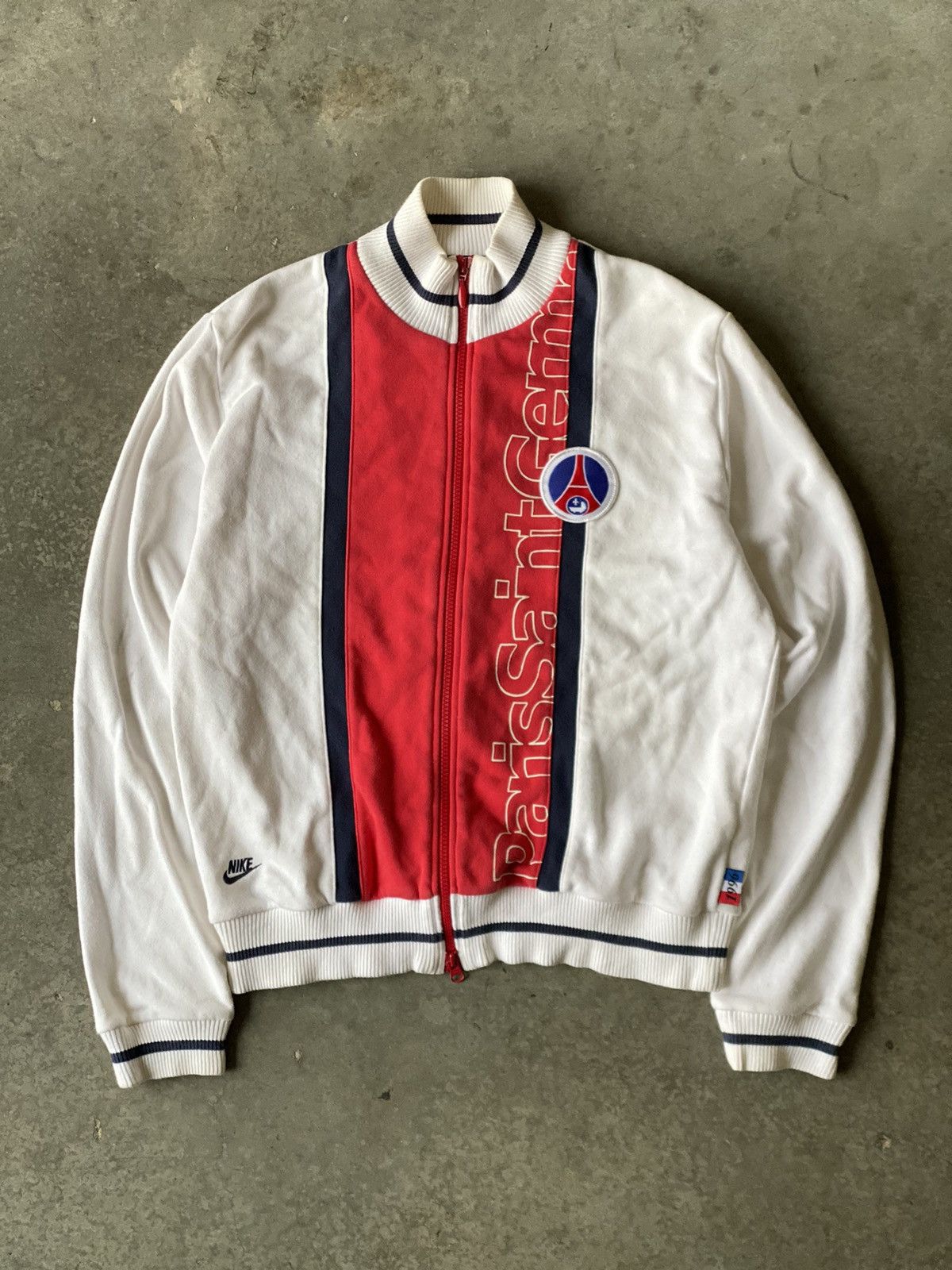 Nike Vintage psg Nike zip up sweater | Grailed