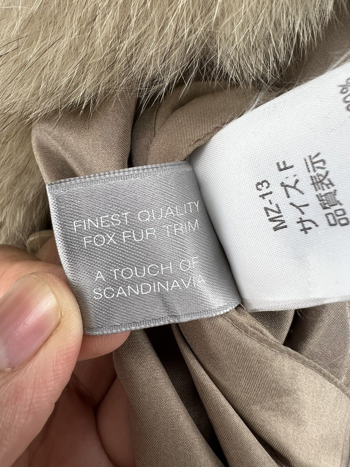 Sagafurs Rare Saga Fox of Scandinavia Fox Fur Trim Coat Jacket Size US L / EU 52-54 / 3 - 23 Thumbnail