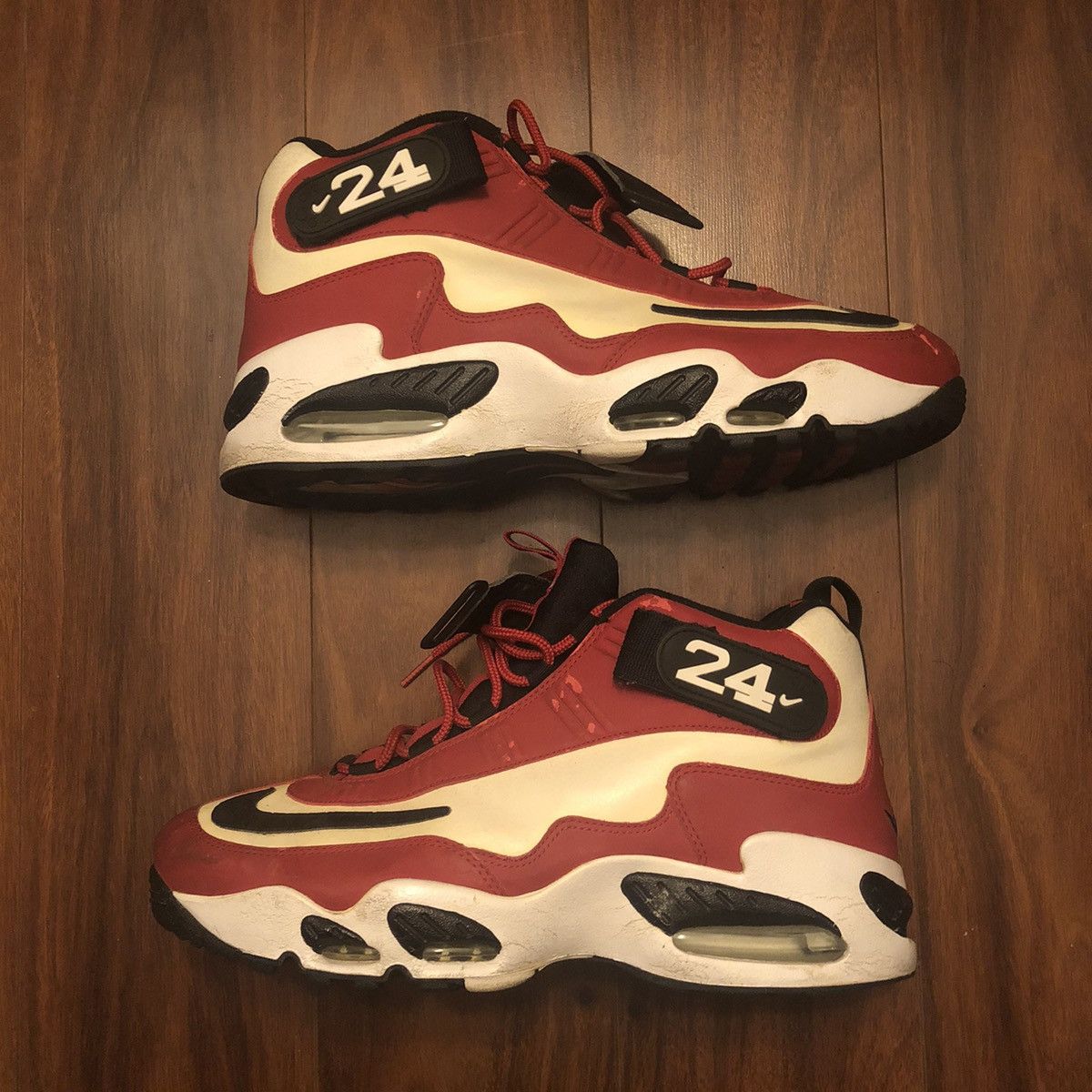 Air Griffey Max 1 'Cincinnati Reds' - Nike - 354912 106 - white/black-varsity  red