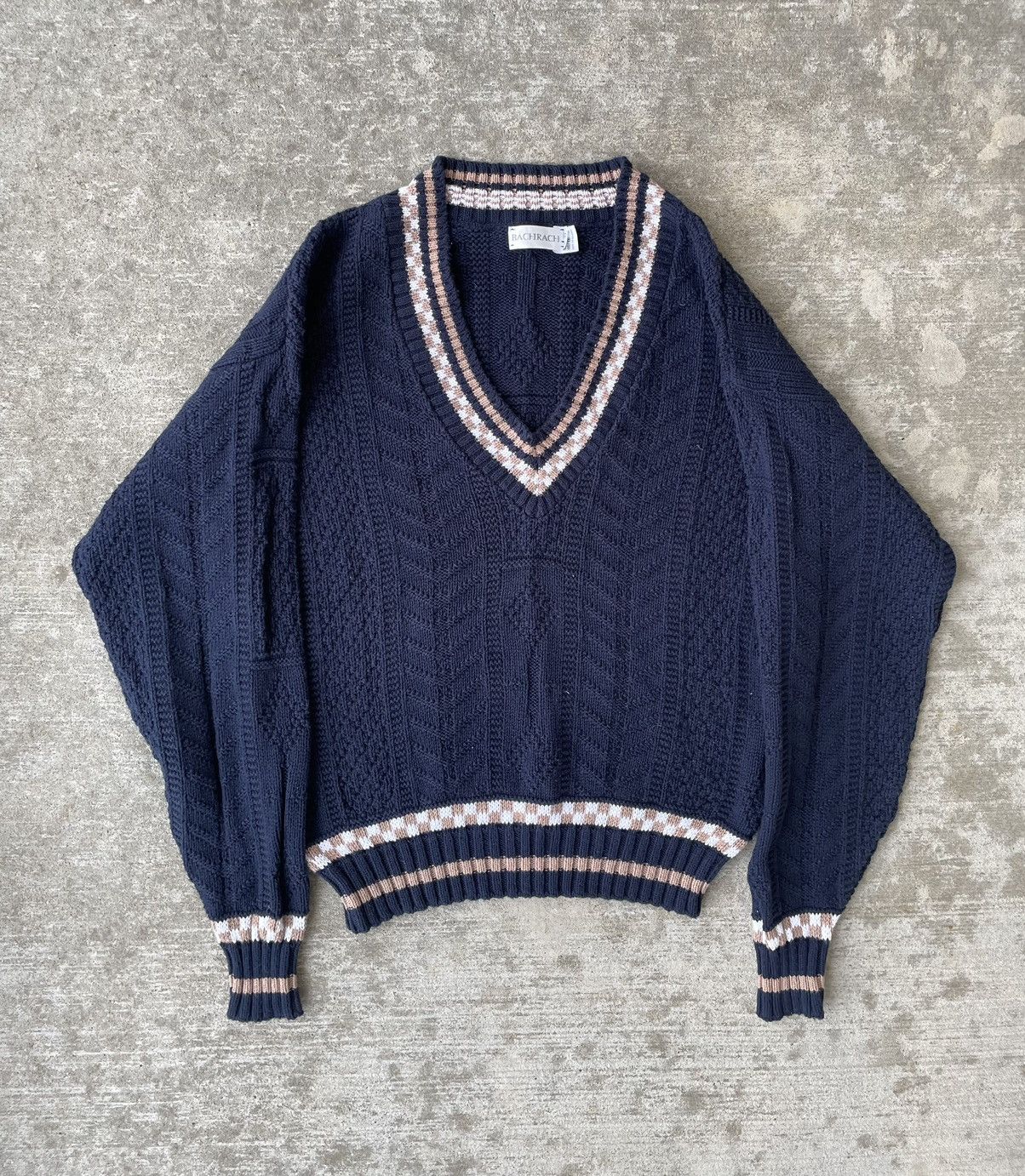 Vintage Vintage 80s V-Neck Cable Knit Sweater Size US L / EU 52-54 / 3 - 1 Thumbnail