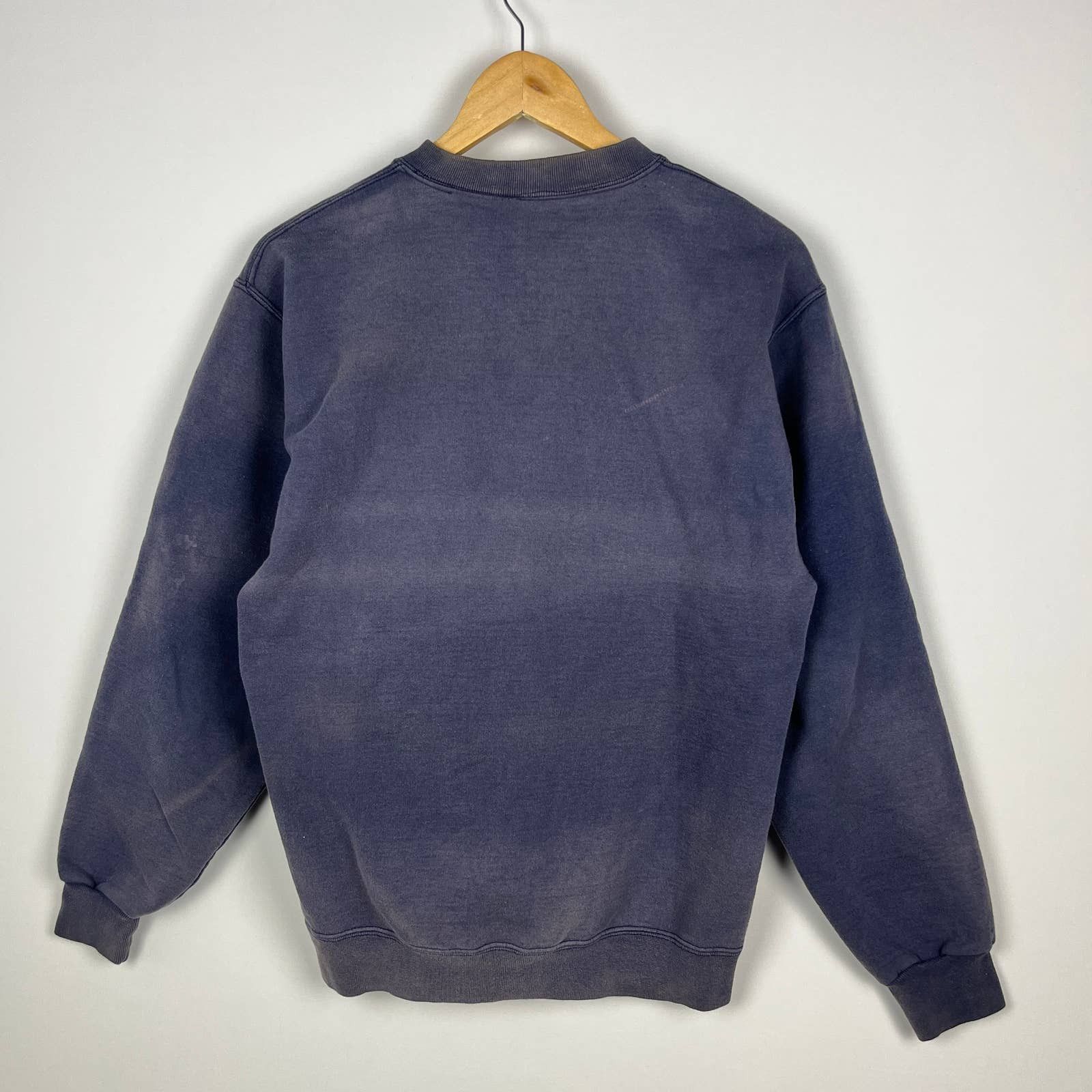 Vintage Vintage 90s USA Sun Faded Sweatshirt Medium Size US M / EU 48-50 / 2 - 4 Thumbnail