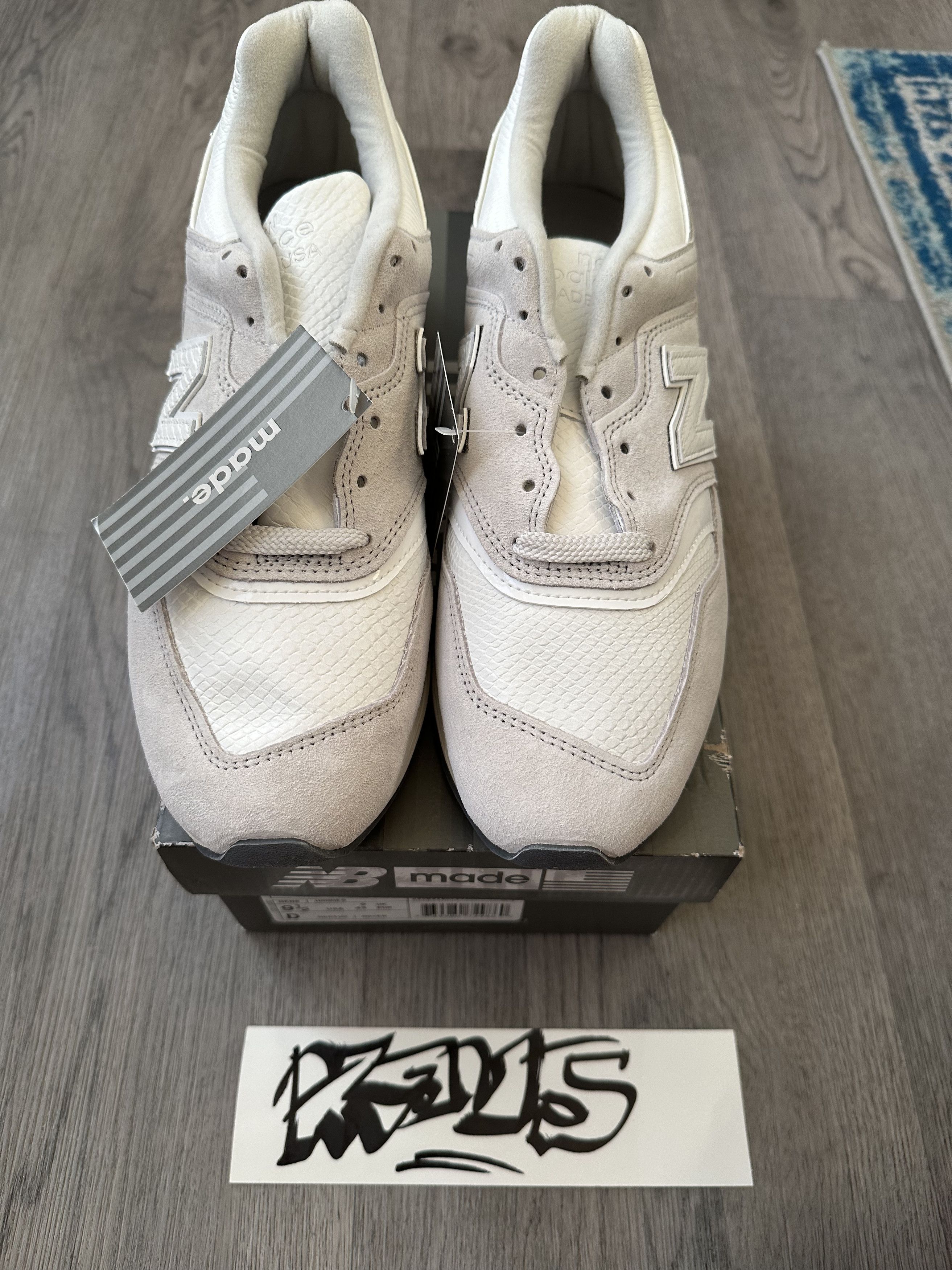 Todd Snyder x New Balance 997 Chalk Stripe