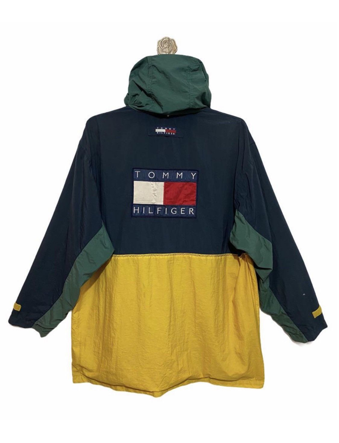 Vintage Tommy Hilfiger Big Logo Multicoloured Jacket