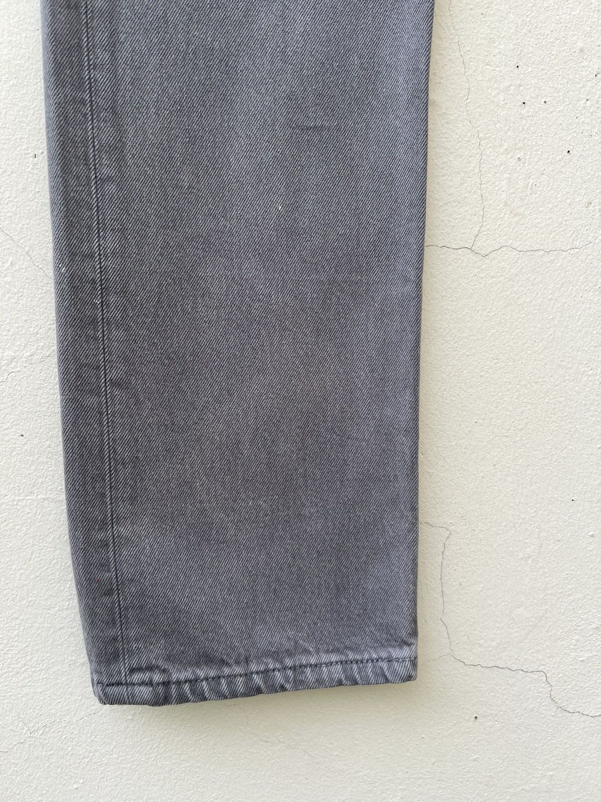 Levi's Vintage 1999 Levi’s 501 Sun Fade Grey Denim Regular Jeans Size US 31 - 10 Thumbnail