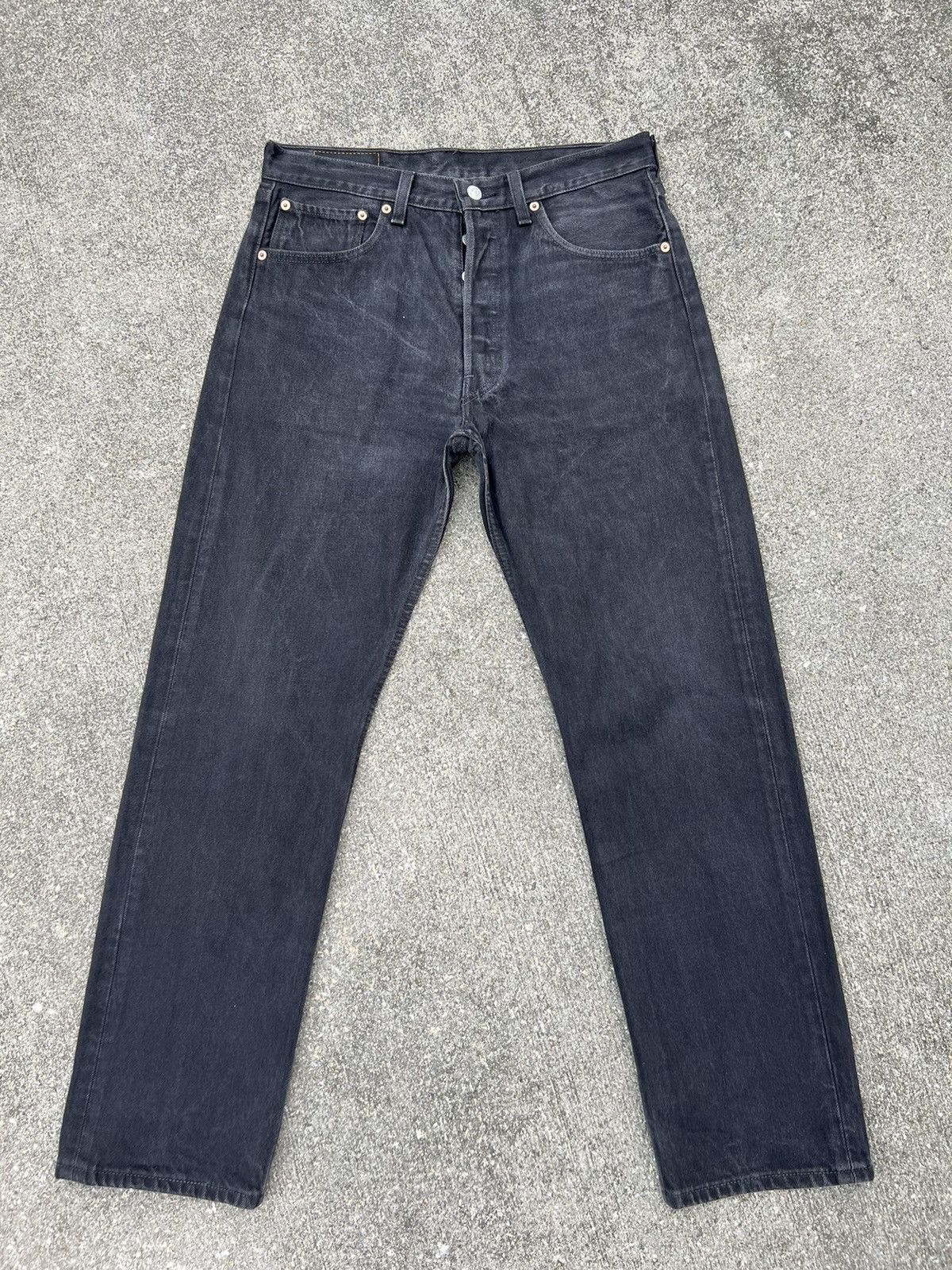 Levi's Vintage 1995 Levi’s 501 Fade Black Denim Jeans Size US 32 / EU 48 - 1 Thumbnail
