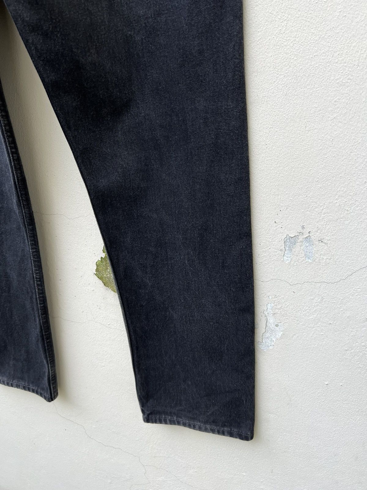 Levi's Vintage 1995 Levi’s 501 Fade Black Denim Jeans Size US 32 / EU 48 - 19 Thumbnail