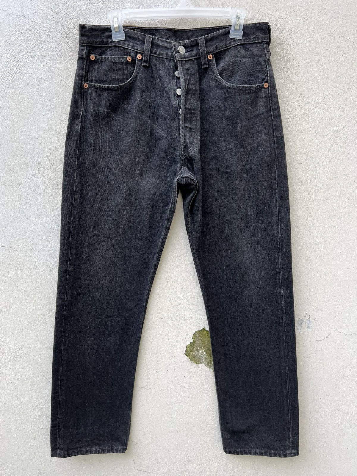 Levi's Vintage 1995 Levi’s 501 Fade Black Denim Jeans Size US 32 / EU 48 - 6 Thumbnail
