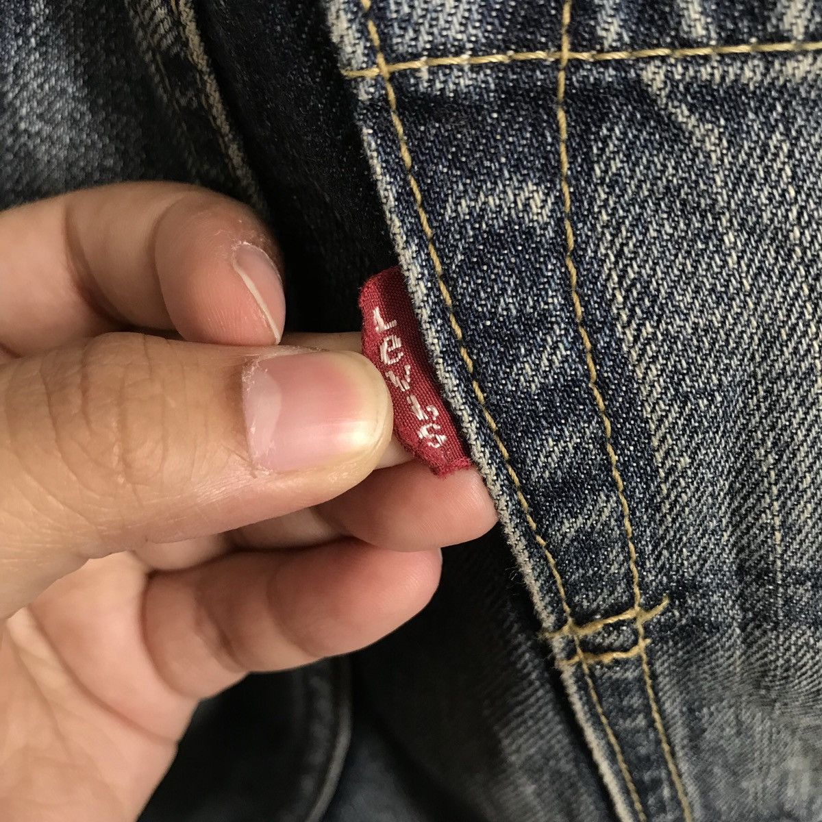 Levi's LeVis 502 Distressed Denim Jeans Size US 33 - 7 Thumbnail
