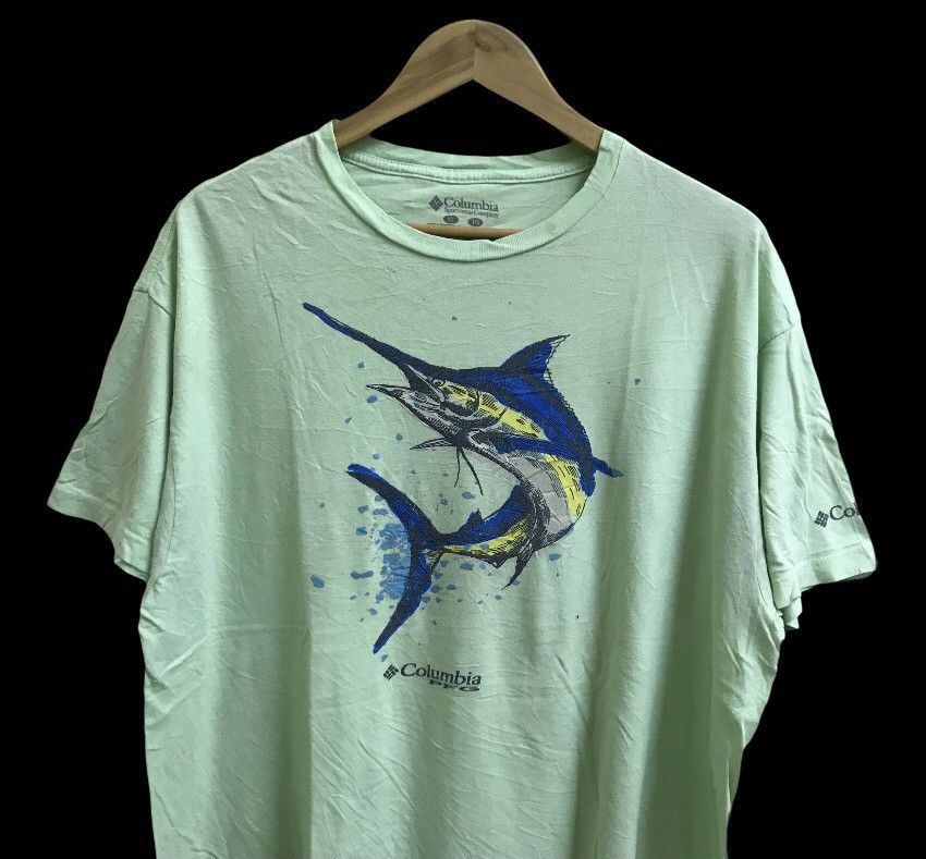 Columbia Columbia pfg fishing figure tshirt Size US XL / EU 56 / 4 - 6 Thumbnail