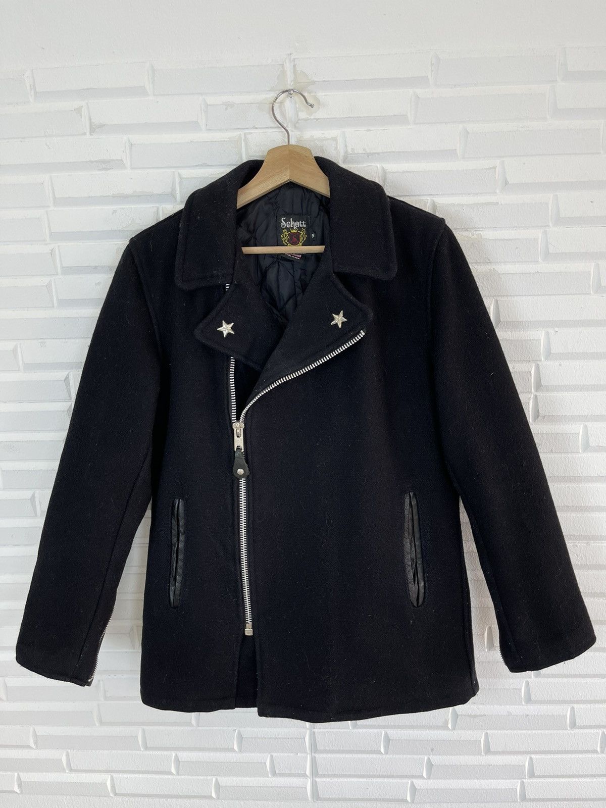 Schott VINTAGE BLACK/YELLOW SCHOTT CREST LABEL Size US M / EU 48-50 / 2 - 2 Thumbnail