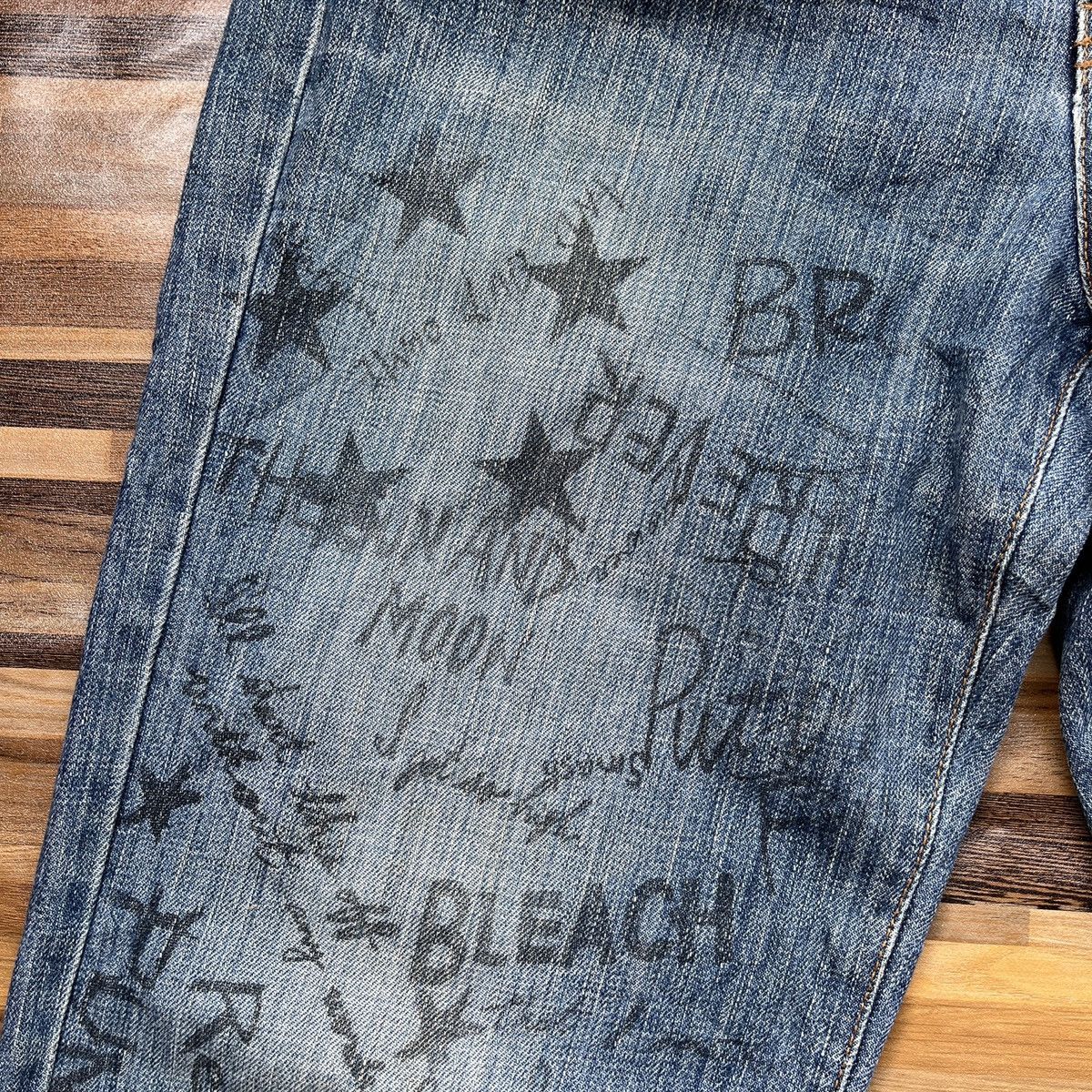 Art Comes First × Hysteric Glamour × If Six Was Nine Drugs Made In Japan Full Printed Arts Words Denim Jeans Size US 32 / EU 48 - 13 Thumbnail