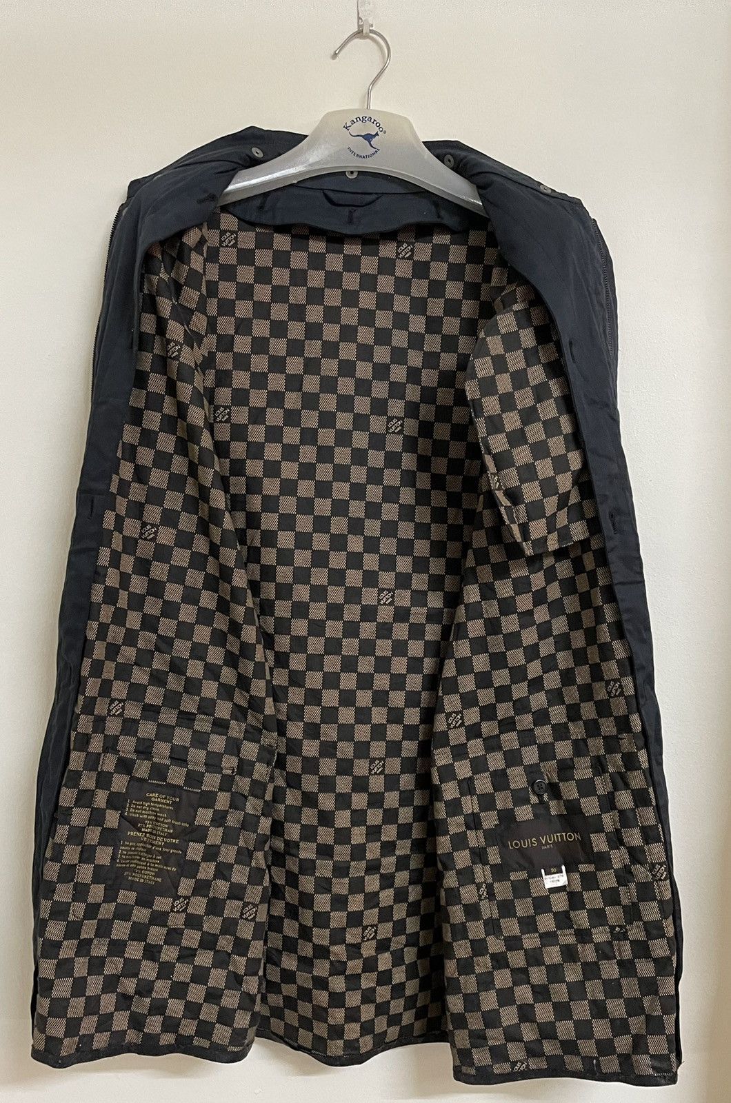 Louis Vuitton × Vintage 🔥24 hour before Delete🔥 Louis Vuitton Rubered Coat Damier Size 50R - 3 Thumbnail
