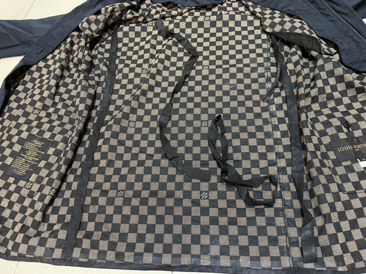 Louis Vuitton × Vintage 🔥24 hour before Delete🔥 Louis Vuitton Rubered Coat Damier Size 50R - 23 Thumbnail