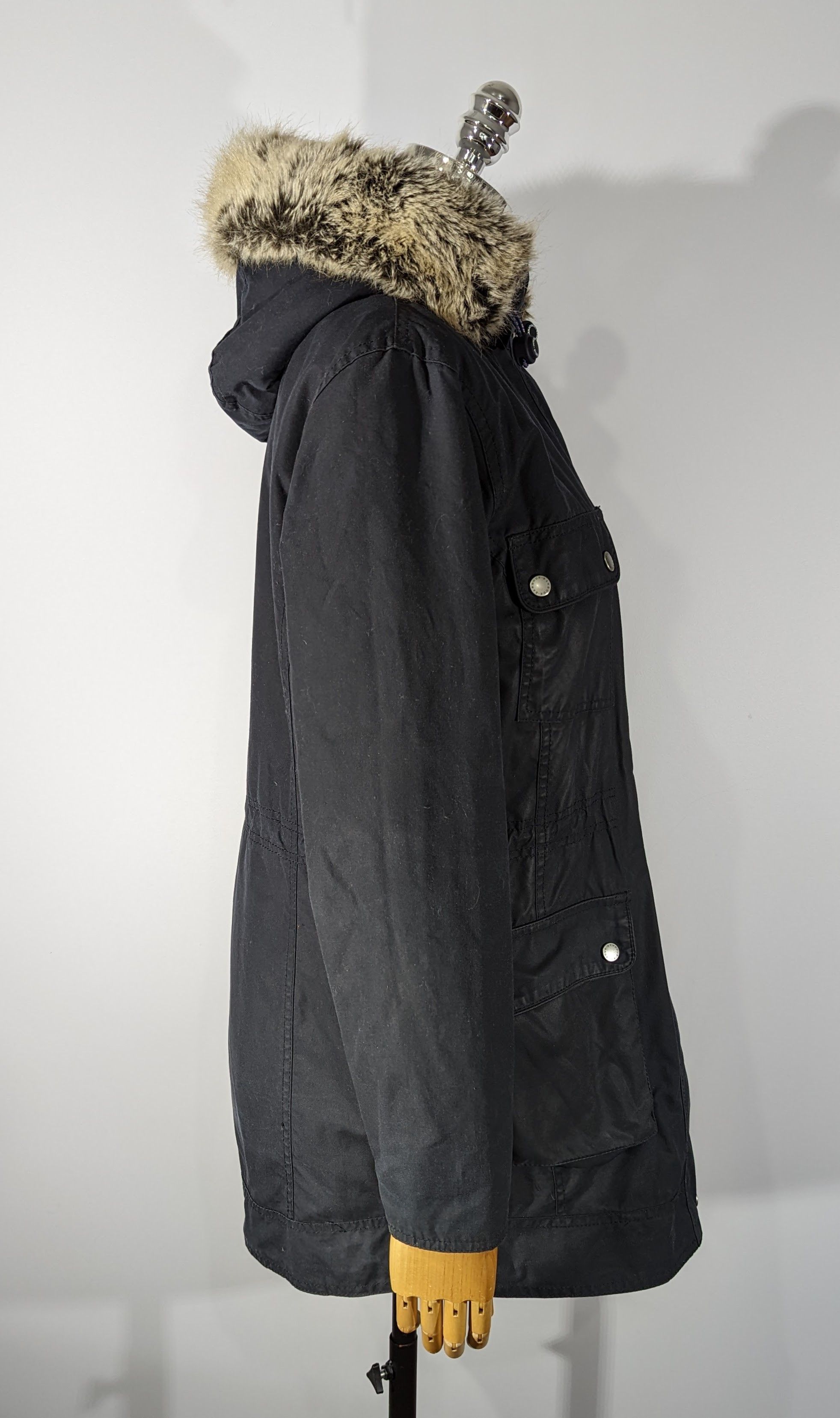 Barbour Barbour Carribena Wax Faux Hooded Jacket England WaxedCotton Size M / US 6-8 / IT 42-44 - 14 Thumbnail
