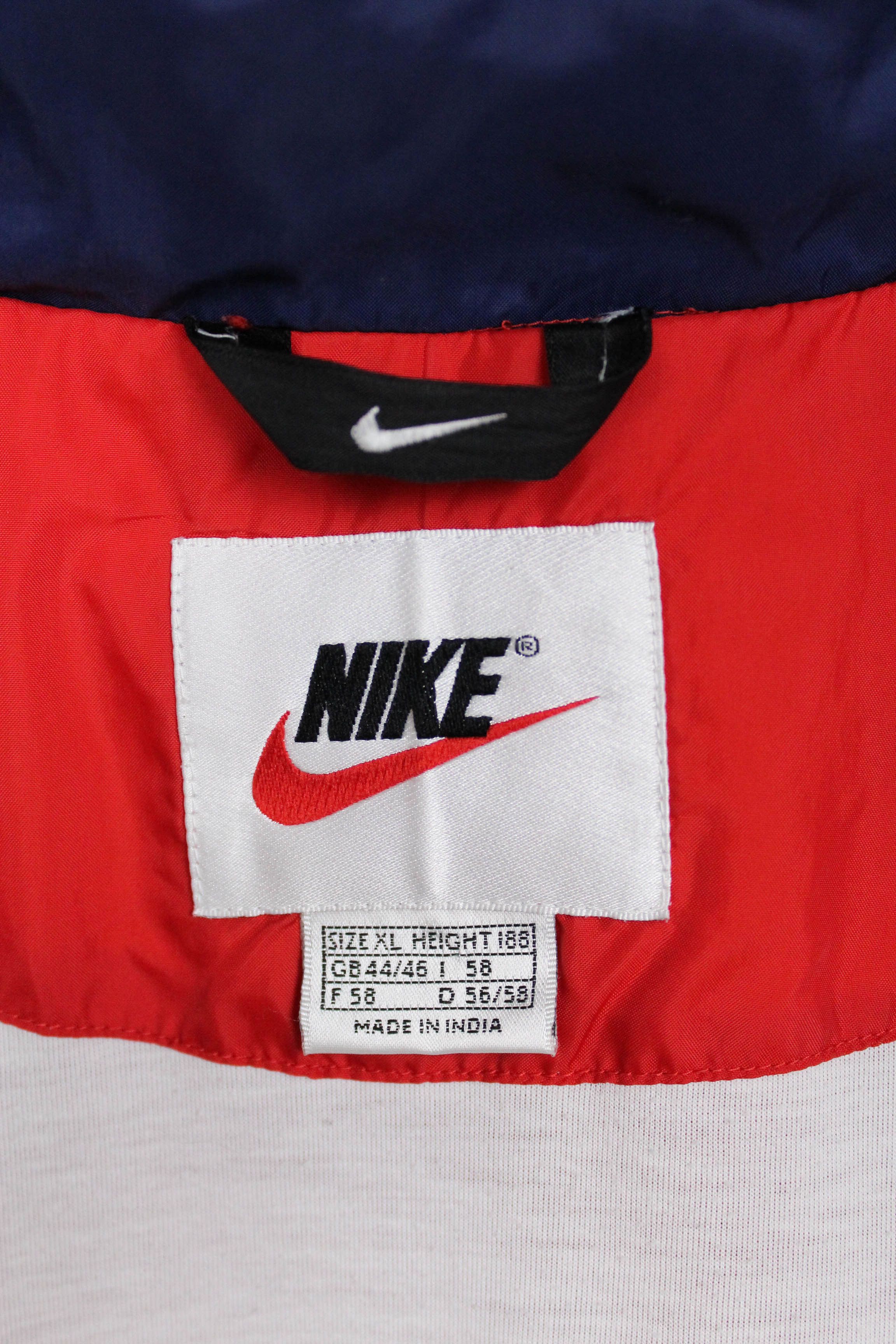 Nike Nike Vintage 90s Big Swoosh Logo Nylon Windbreaker Jacket Size US XL / EU 56 / 4 - 9 Thumbnail