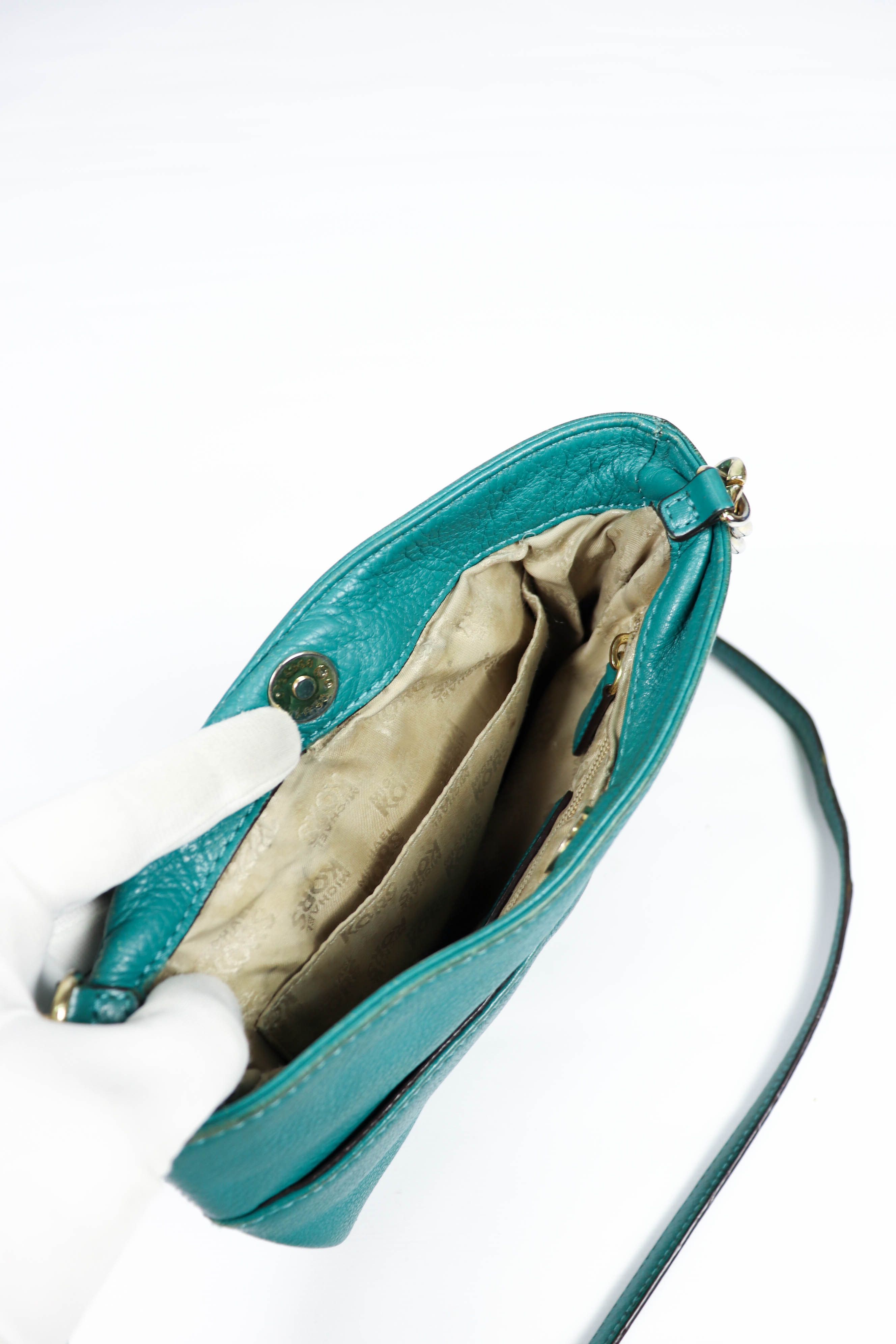 Michael Kors Michael Kors E-1406 Distressed Leather Crossbody Bag Size ONE SIZE - 16 Thumbnail