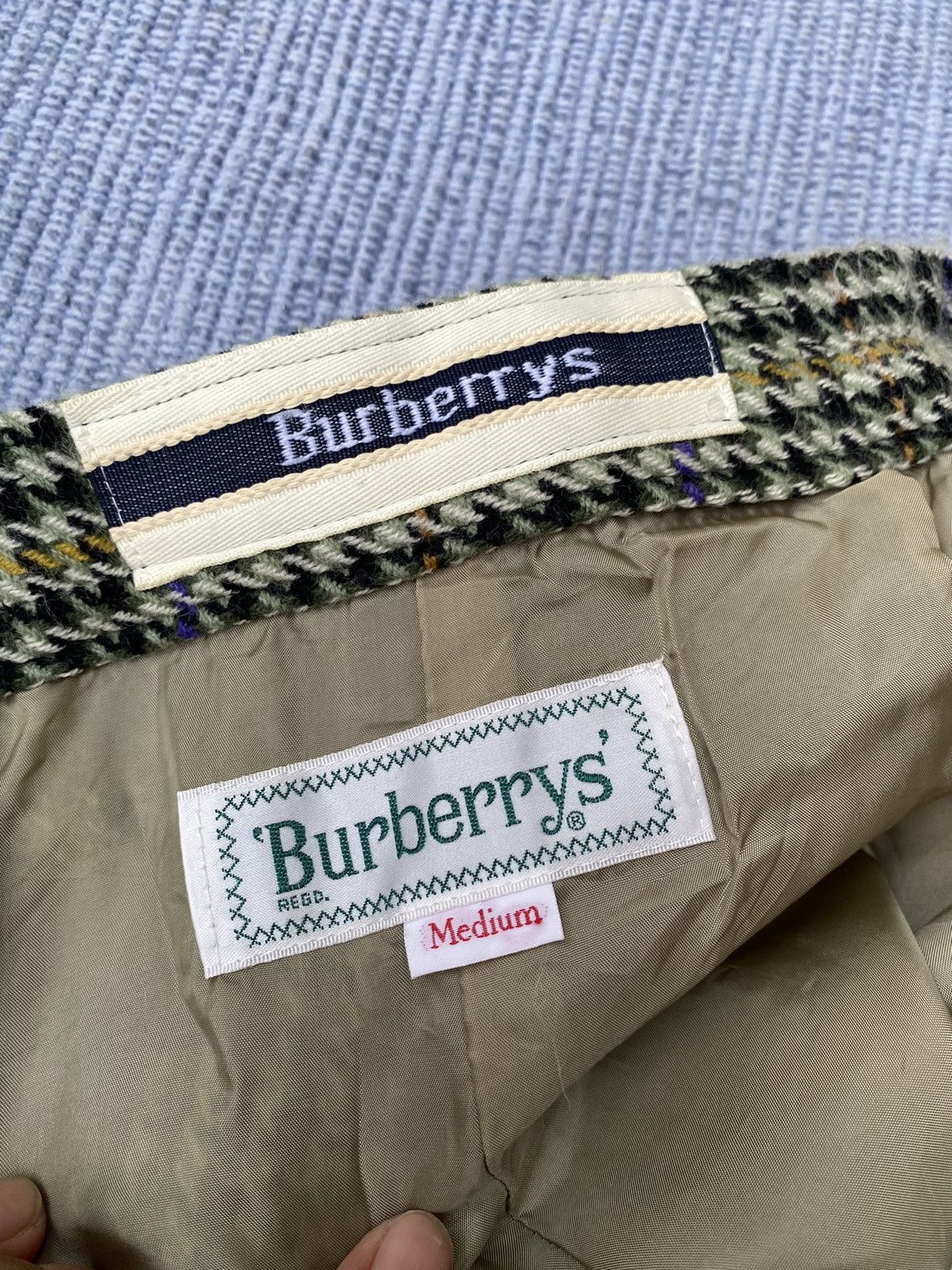 Burberry vintage burberry short Size 25" / US 0 / IT 36 - 7 Thumbnail