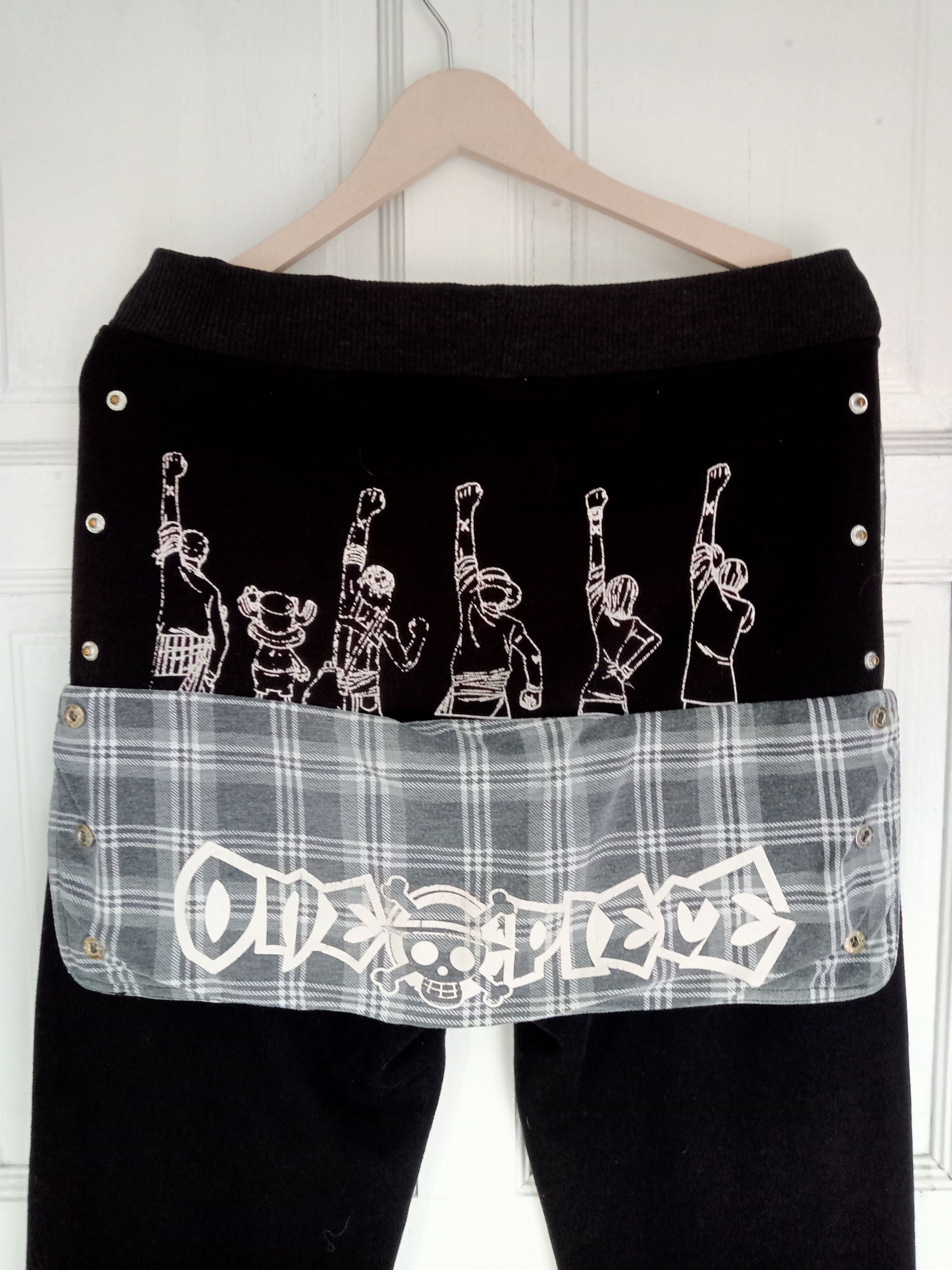🔥Rare Design One Piece Mugiwara Pirates SweatPants