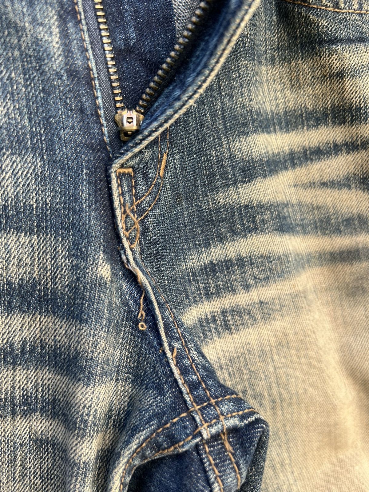 Vintage Vintage Jackrose Japan Rips Dirty Mud Denim Flare Jeans Size US 29 - 9 Thumbnail