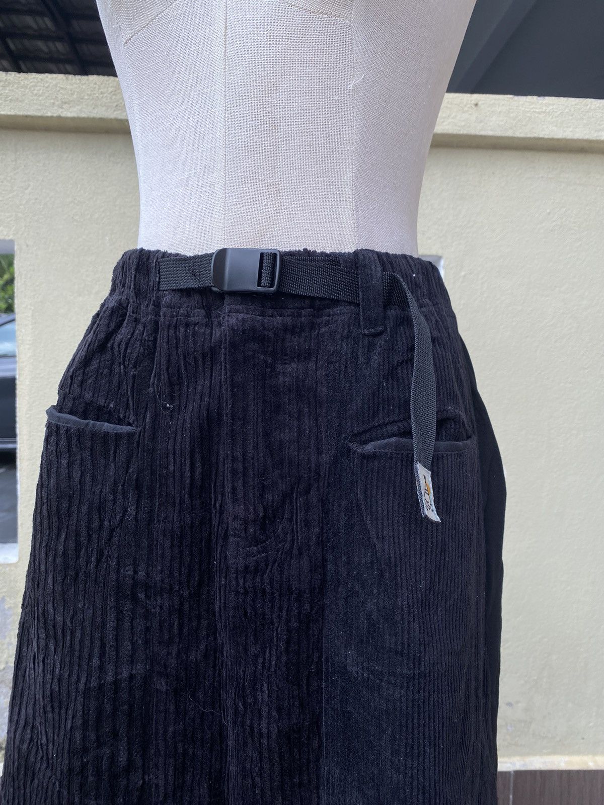 go slow caravan black mix corduroy skirt Size 28" / US 6 / IT 42 - 2 Thumbnail